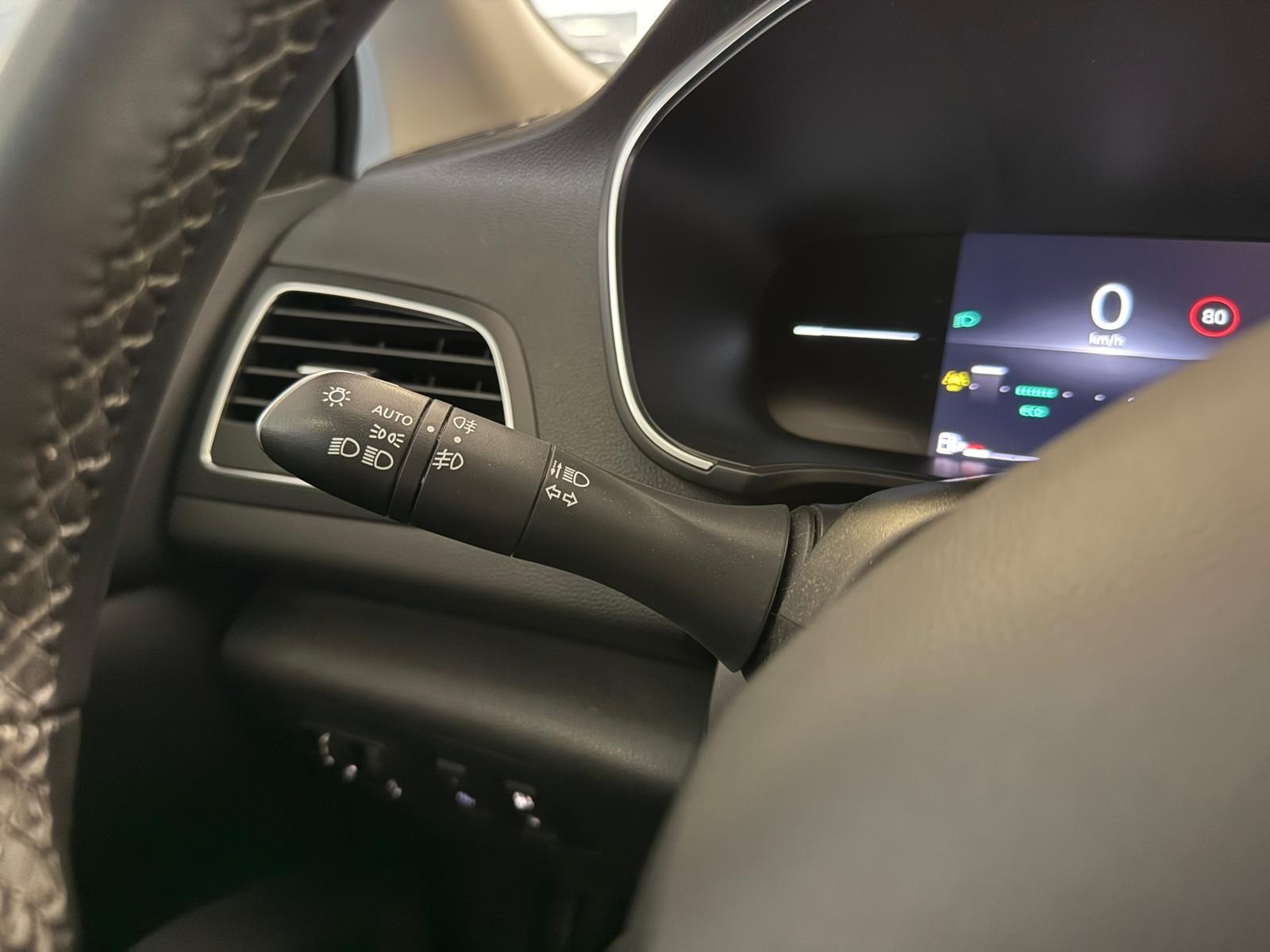 2025 Benzin Manuel Renault Megane Beyaz Ermat Motorlu Araçlar ve Tarım Ürünleri Sanayi Ticaret A.Ş.