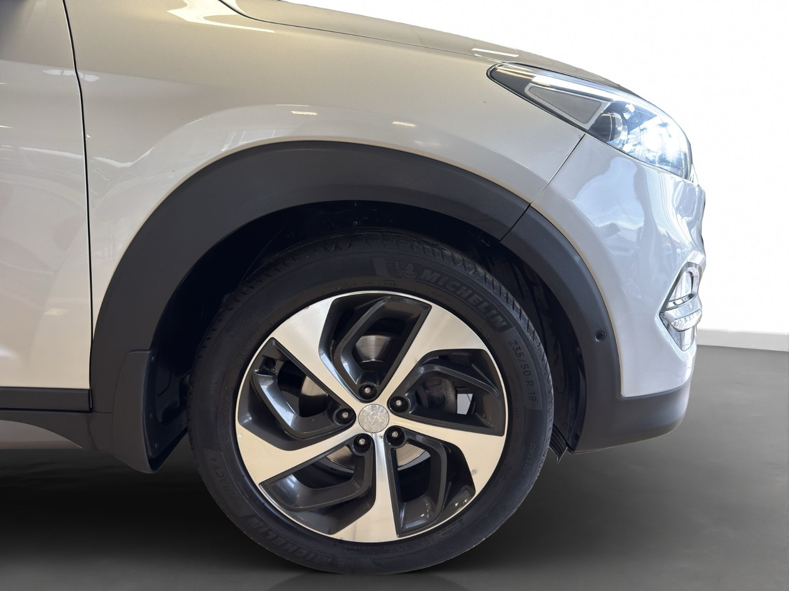 2015 Benzin Otomatik Hyundai Tucson Gri Ermat Motorlu Araçlar ve Tarım Ürünleri Sanayi Ticaret A.Ş.