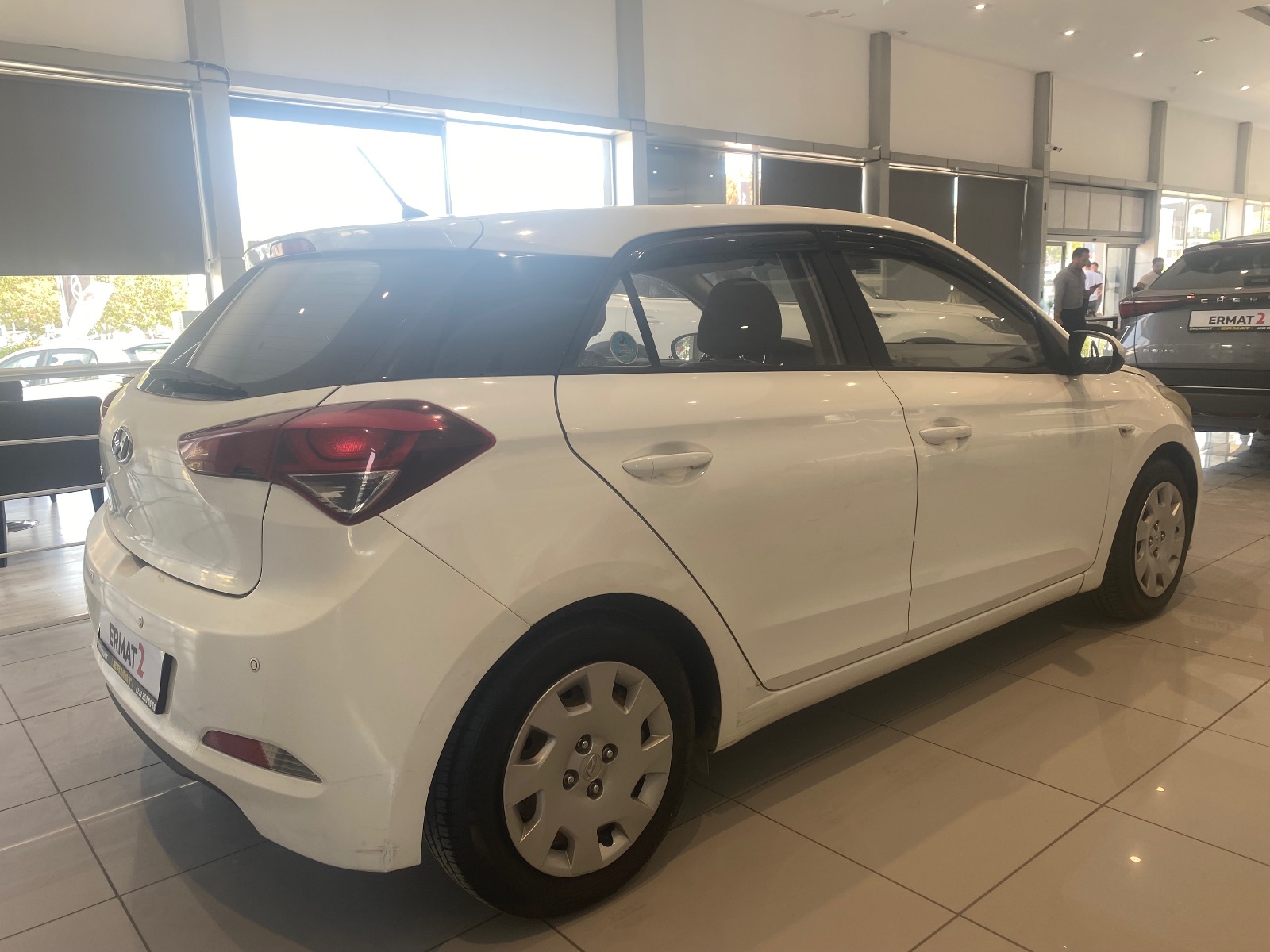 2015 Benzin + LPG Manuel Hyundai i20 Beyaz Ermat Motorlu Araçlar ve Tarım Ürünleri Sanayi Ticaret A.Ş.