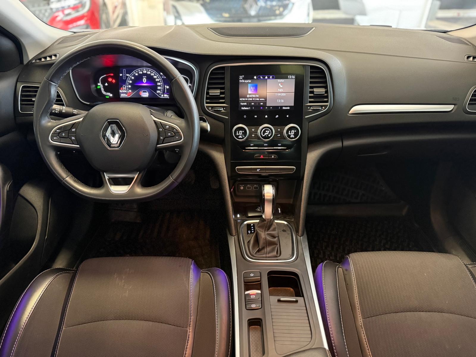 2023 Benzin Otomatik Renault Megane Beyaz Ermat Motorlu Araçlar ve Tarım Ürünleri Sanayi Ticaret A.Ş.