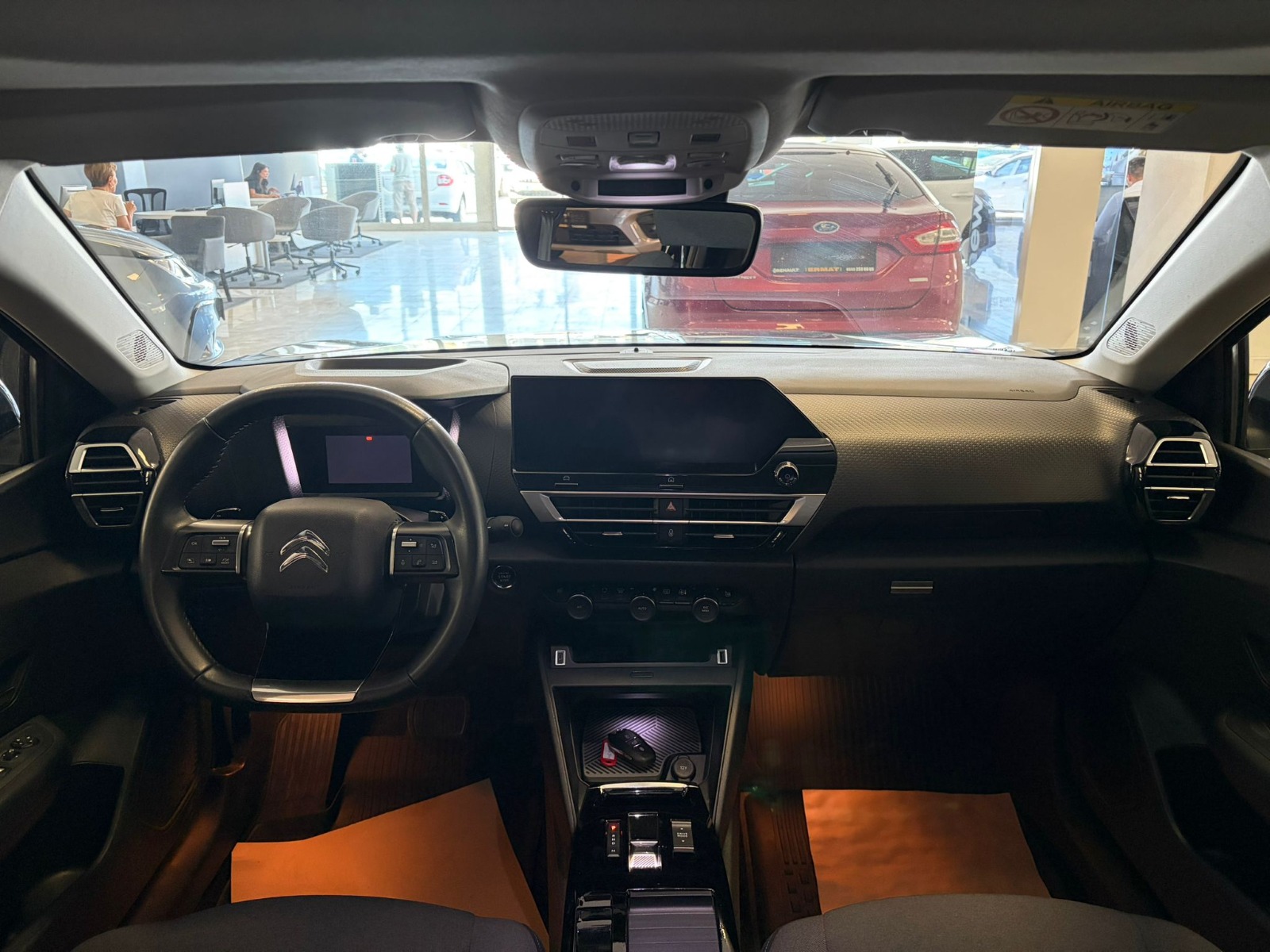 2023 Benzin Otomatik Citroen C4 Siyah Ermat Motorlu Araçlar ve Tarım Ürünleri Sanayi Ticaret A.Ş.