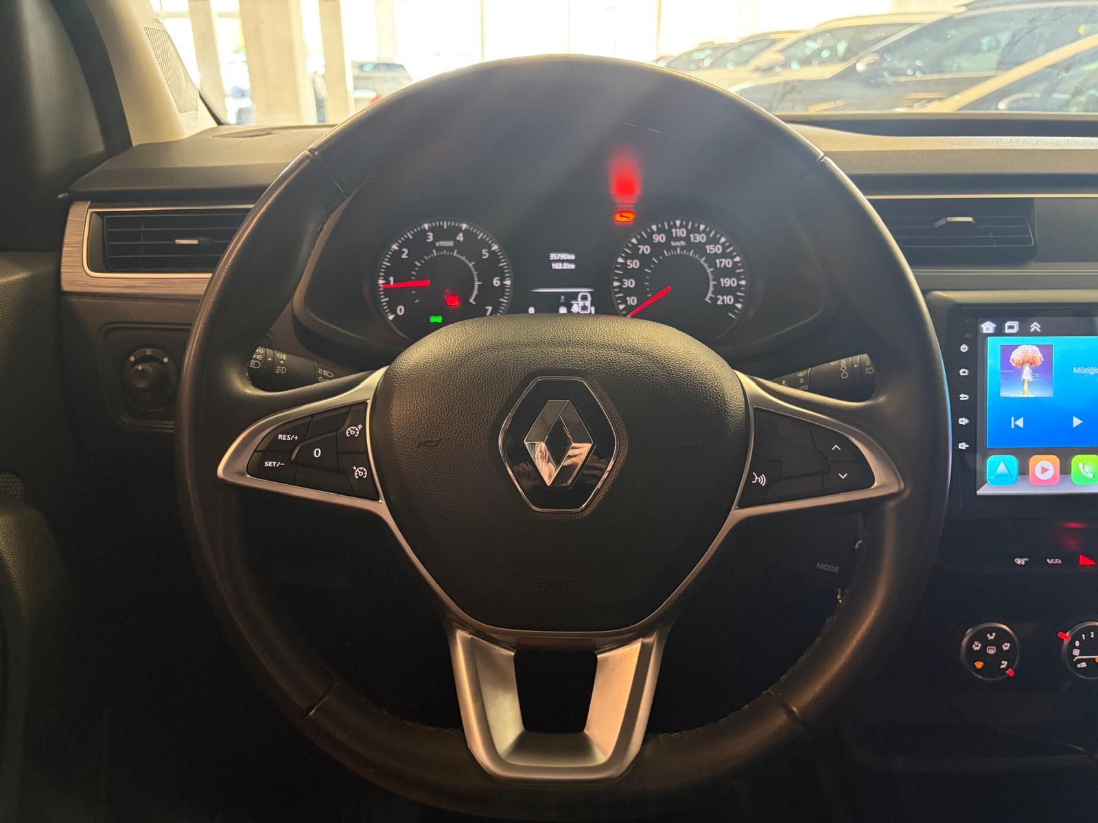 2024 Dizel Manuel Renault Express Combi Gri Ermat Motorlu Araçlar ve Tarım Ürünleri Sanayi Ticaret A.Ş.