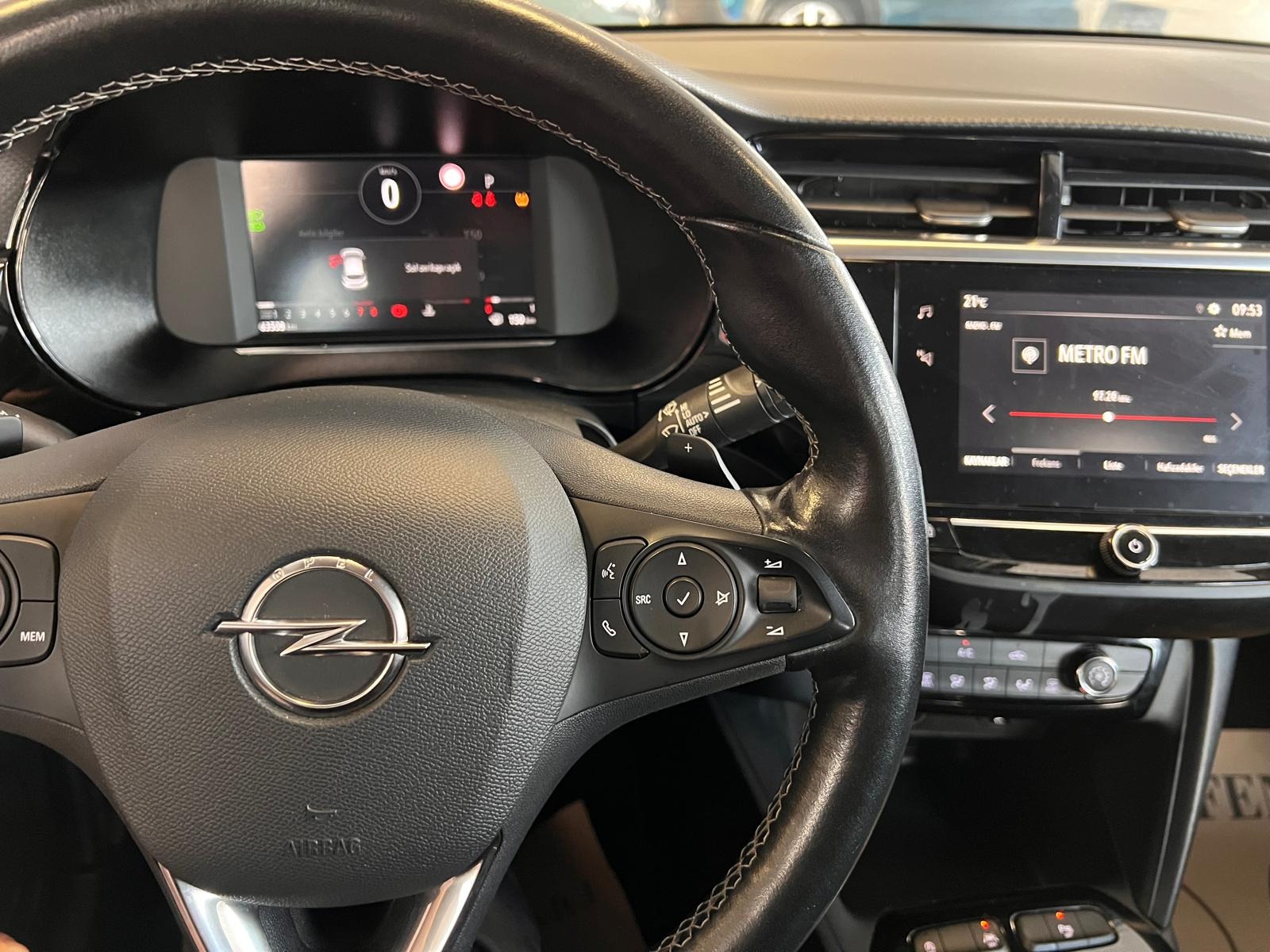 2021 Benzin Otomatik Opel Corsa Siyah Ermat Motorlu Araçlar ve Tarım Ürünleri Sanayi Ticaret A.Ş.