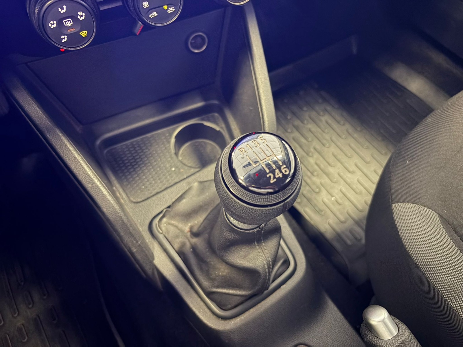 2021 Benzin + LPG Manuel Dacia Duster Mavi Ermat Motorlu Araçlar ve Tarım Ürünleri Sanayi Ticaret A.Ş.