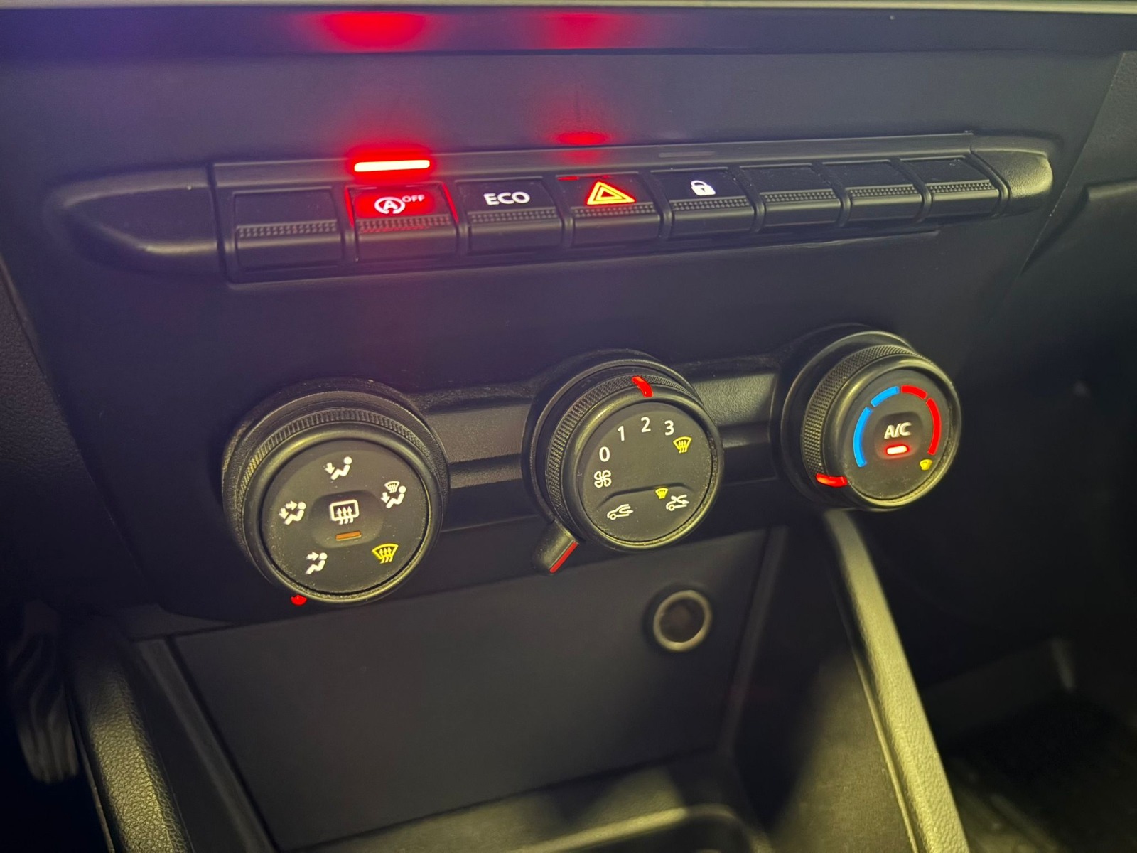 2021 Benzin + LPG Manuel Dacia Duster Mavi Ermat Motorlu Araçlar ve Tarım Ürünleri Sanayi Ticaret A.Ş.
