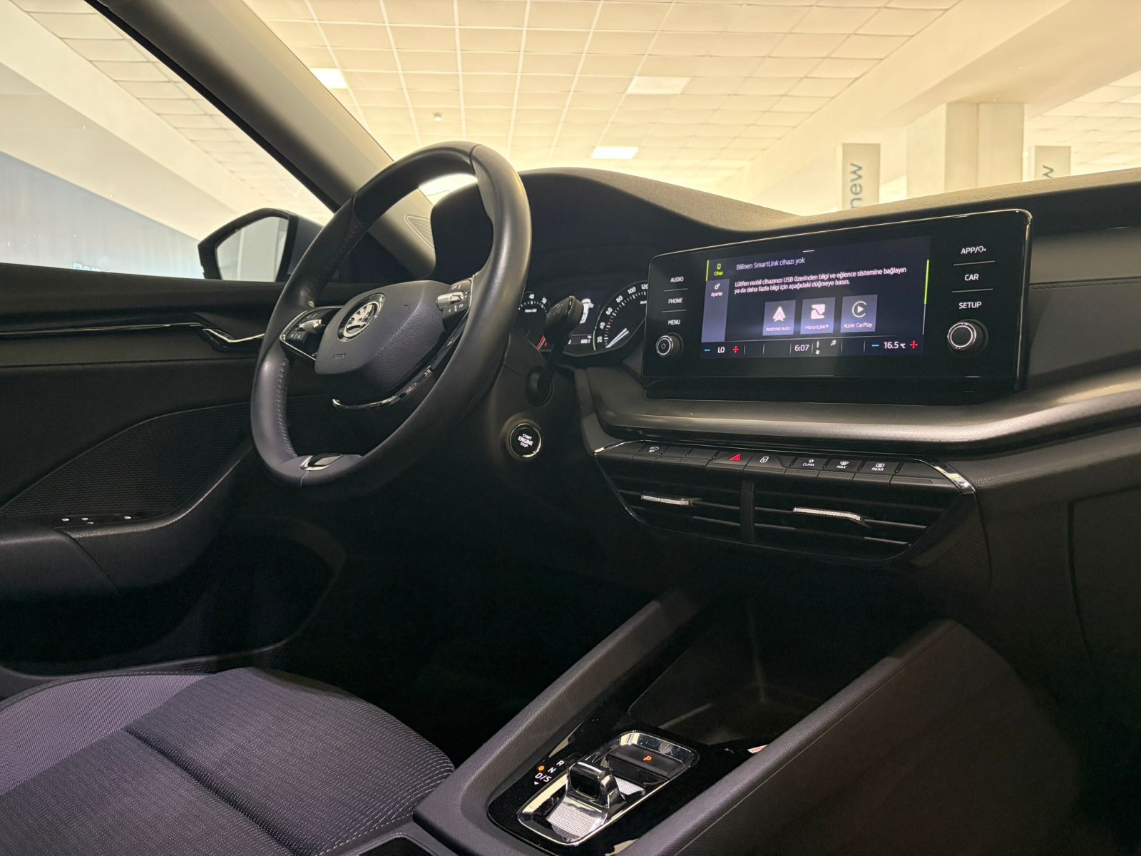 2023 Hybrid Otomatik Skoda Octavia Gri Ermat Motorlu Araçlar ve Tarım Ürünleri Sanayi Ticaret A.Ş.