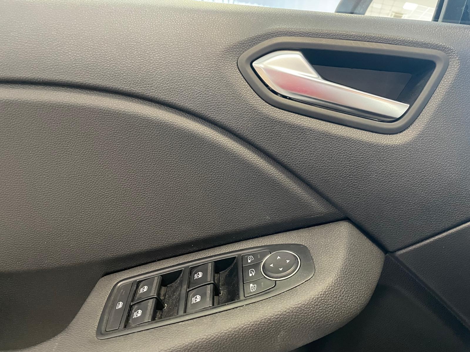 2025 Benzin Otomatik Renault Clio Beyaz Ermat Motorlu Araçlar ve Tarım Ürünleri Sanayi Ticaret A.Ş.