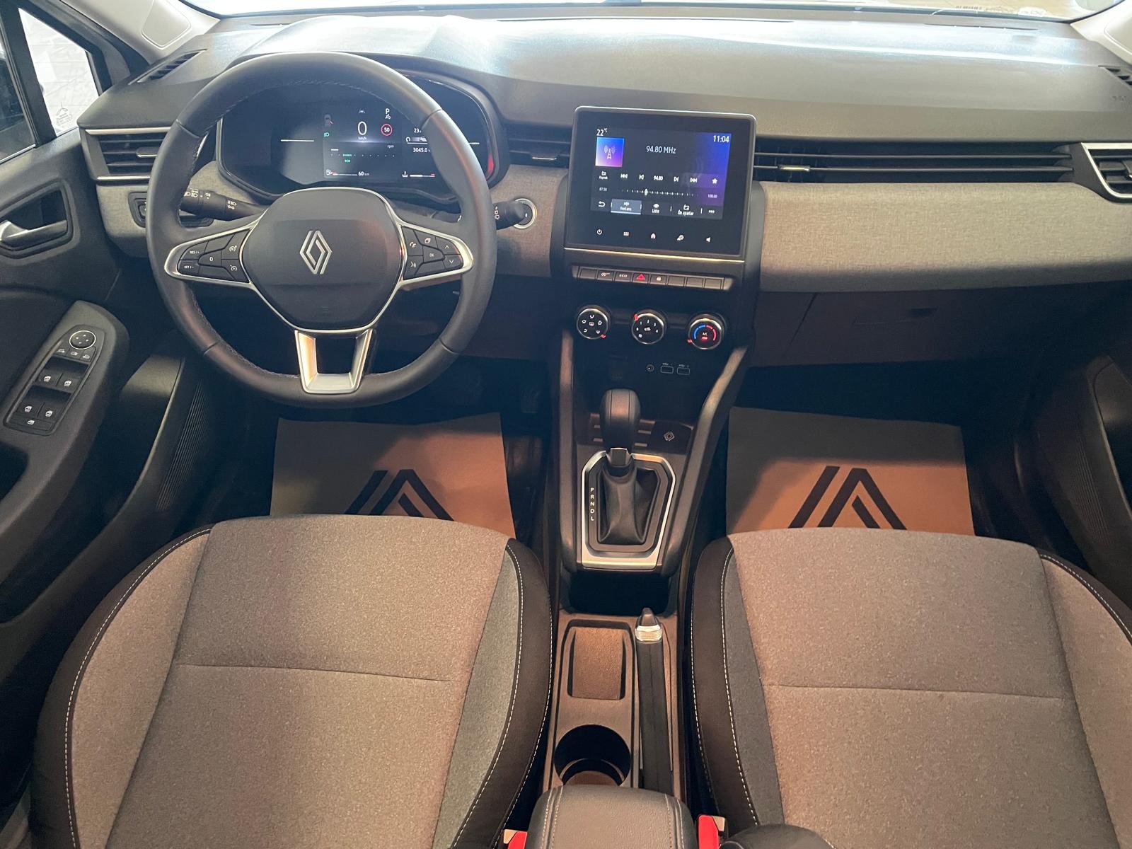 2025 Benzin Otomatik Renault Clio Beyaz Ermat Motorlu Araçlar ve Tarım Ürünleri Sanayi Ticaret A.Ş.