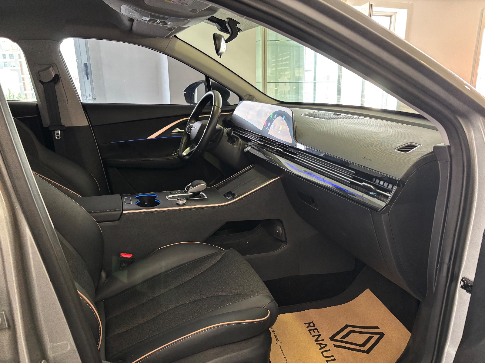 2024 Benzin Otomatik Chery Omoda 5 Gümüş Gri Ermat Motorlu Araçlar ve Tarım Ürünleri Sanayi Ticaret A.Ş.