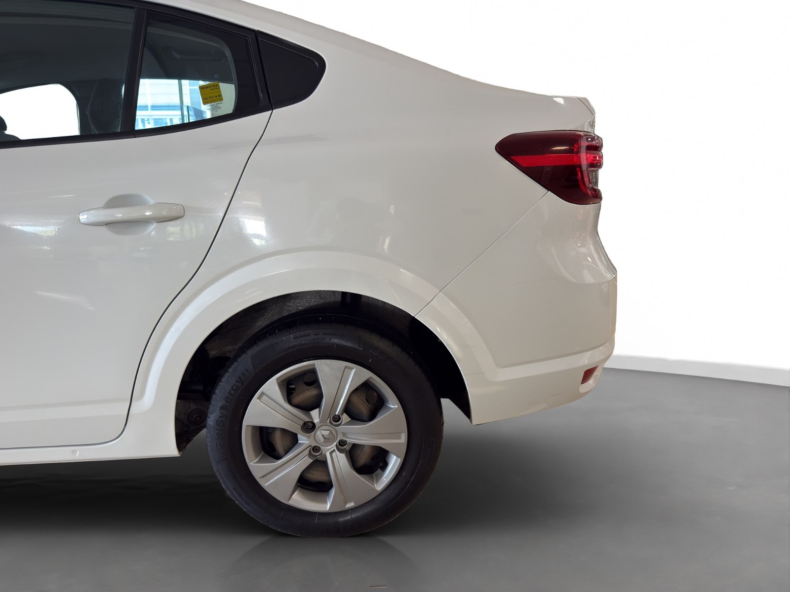 2022 Benzin Otomatik Renault Taliant Beyaz Ermat Motorlu Araçlar ve Tarım Ürünleri Sanayi Ticaret A.Ş.