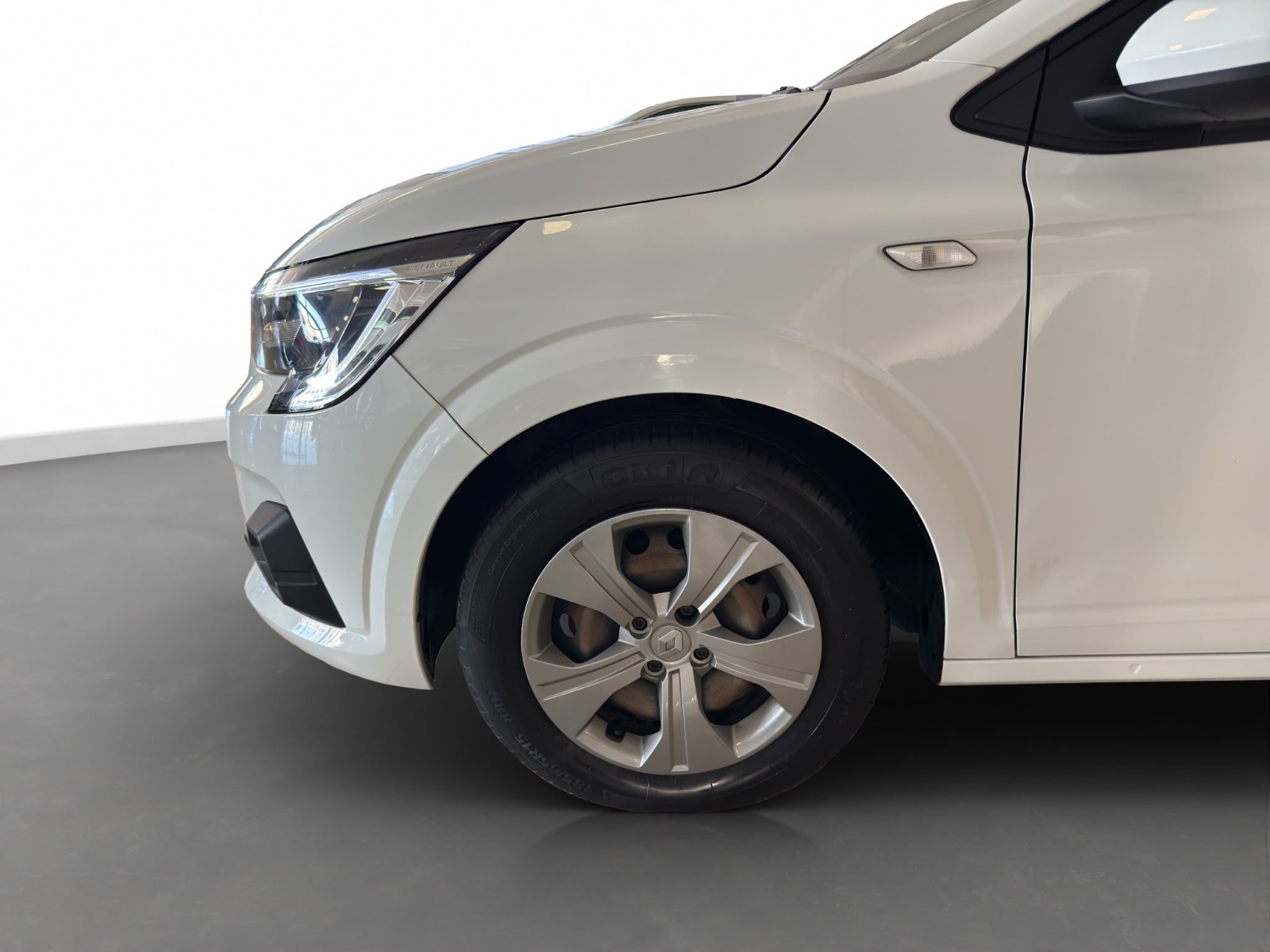 2022 Benzin Otomatik Renault Taliant Beyaz Ermat Motorlu Araçlar ve Tarım Ürünleri Sanayi Ticaret A.Ş.