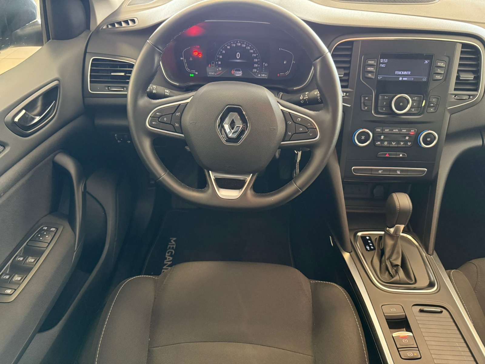 2024 Benzin Otomatik Renault Megane Gri Ermat Motorlu Araçlar ve Tarım Ürünleri Sanayi Ticaret A.Ş.