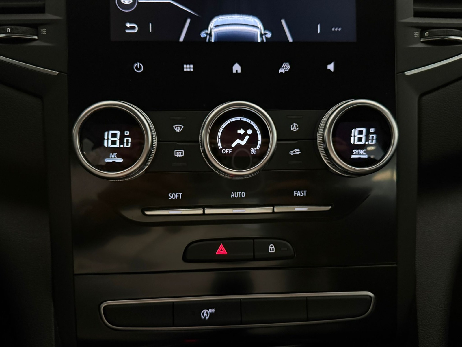 2025 Benzin Manuel Renault Megane Beyaz Ermat Motorlu Araçlar ve Tarım Ürünleri Sanayi Ticaret A.Ş.