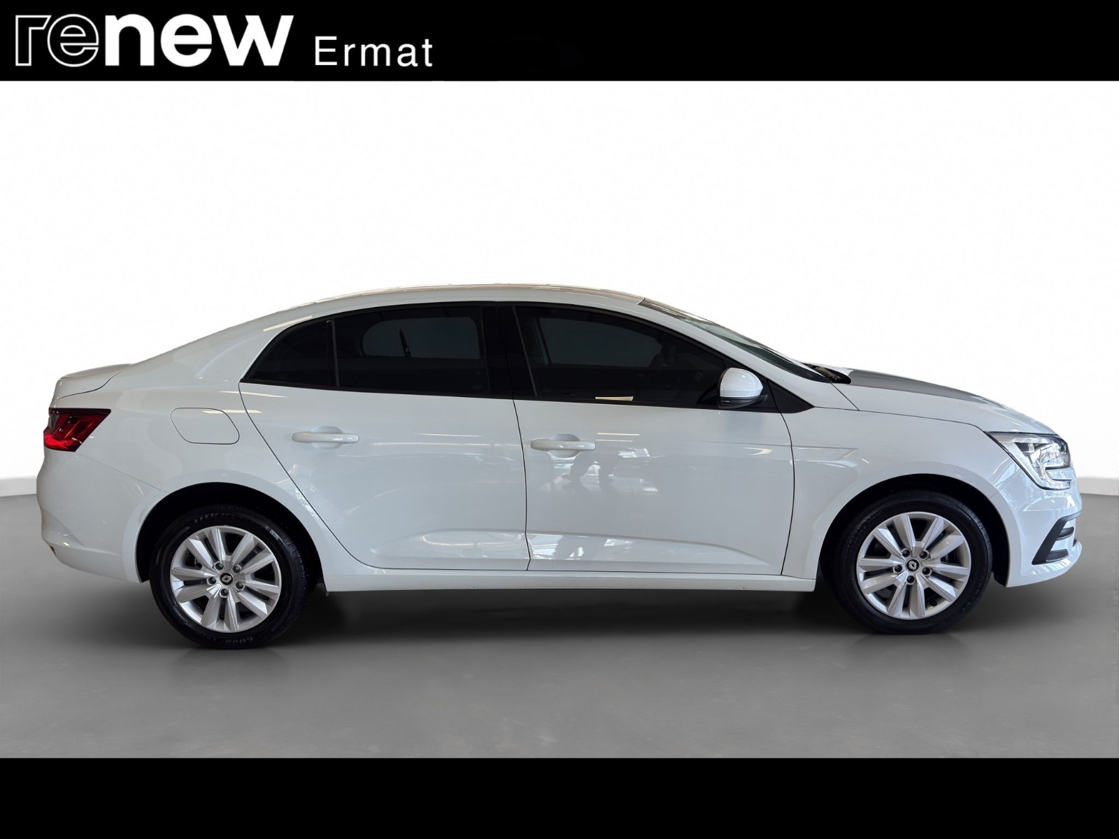 2025 Benzin Manuel Renault Megane Beyaz Ermat Motorlu Araçlar ve Tarım Ürünleri Sanayi Ticaret A.Ş.