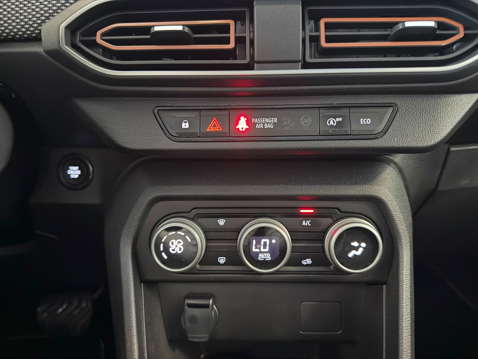 2023 Benzin Otomatik Dacia Sandero Stepway Gri Ermat Motorlu Araçlar ve Tarım Ürünleri Sanayi Ticaret A.Ş.