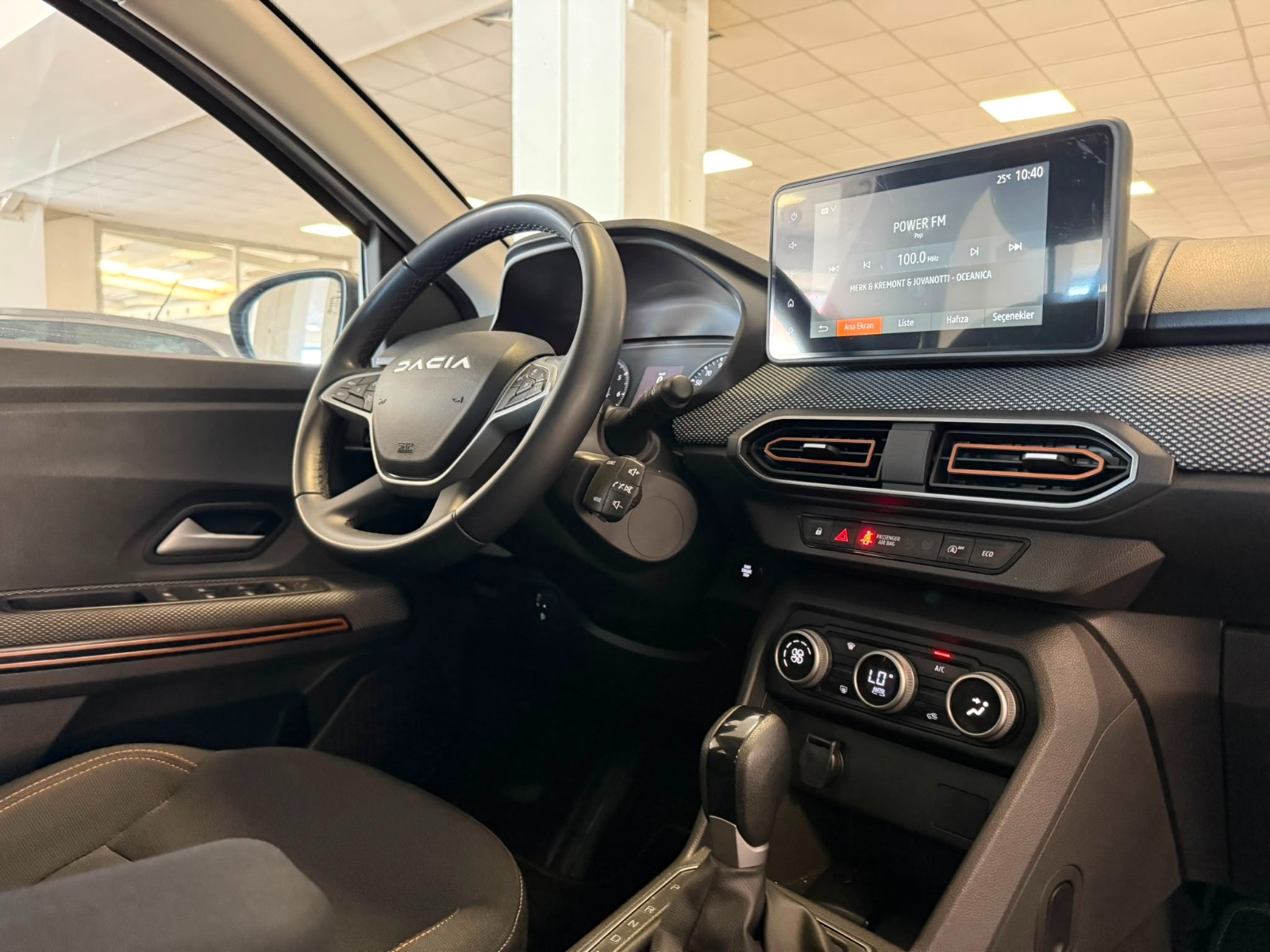 2023 Benzin Otomatik Dacia Sandero Stepway Gri Ermat Motorlu Araçlar ve Tarım Ürünleri Sanayi Ticaret A.Ş.