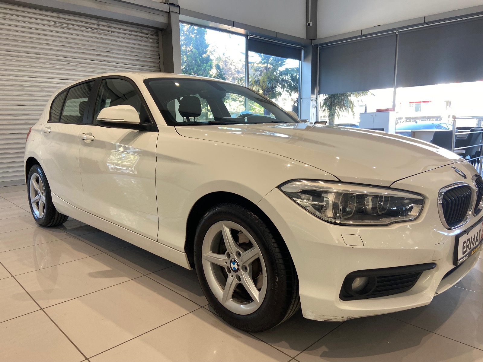 2015 Benzin Otomatik BMW 1 Serisi Beyaz Ermat Motorlu Araçlar ve Tarım Ürünleri Sanayi Ticaret A.Ş.