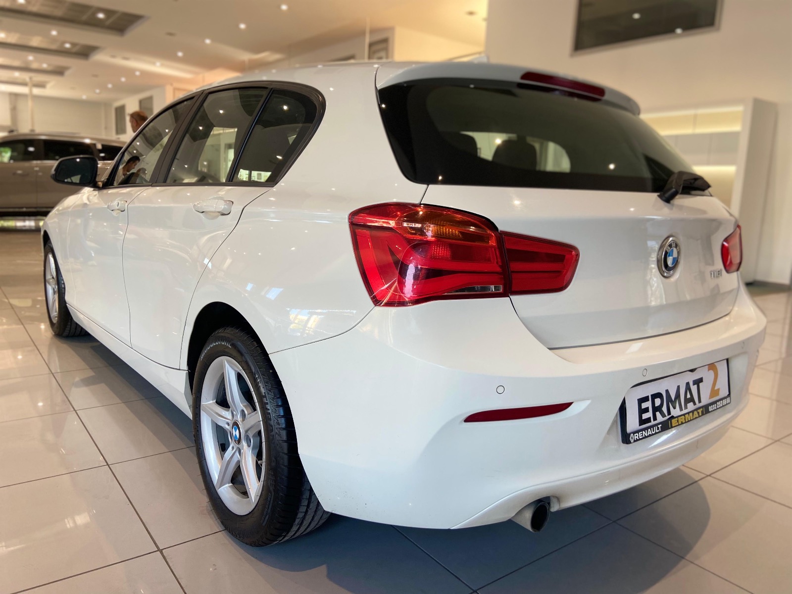 2015 Benzin Otomatik BMW 1 Serisi Beyaz Ermat Motorlu Araçlar ve Tarım Ürünleri Sanayi Ticaret A.Ş.