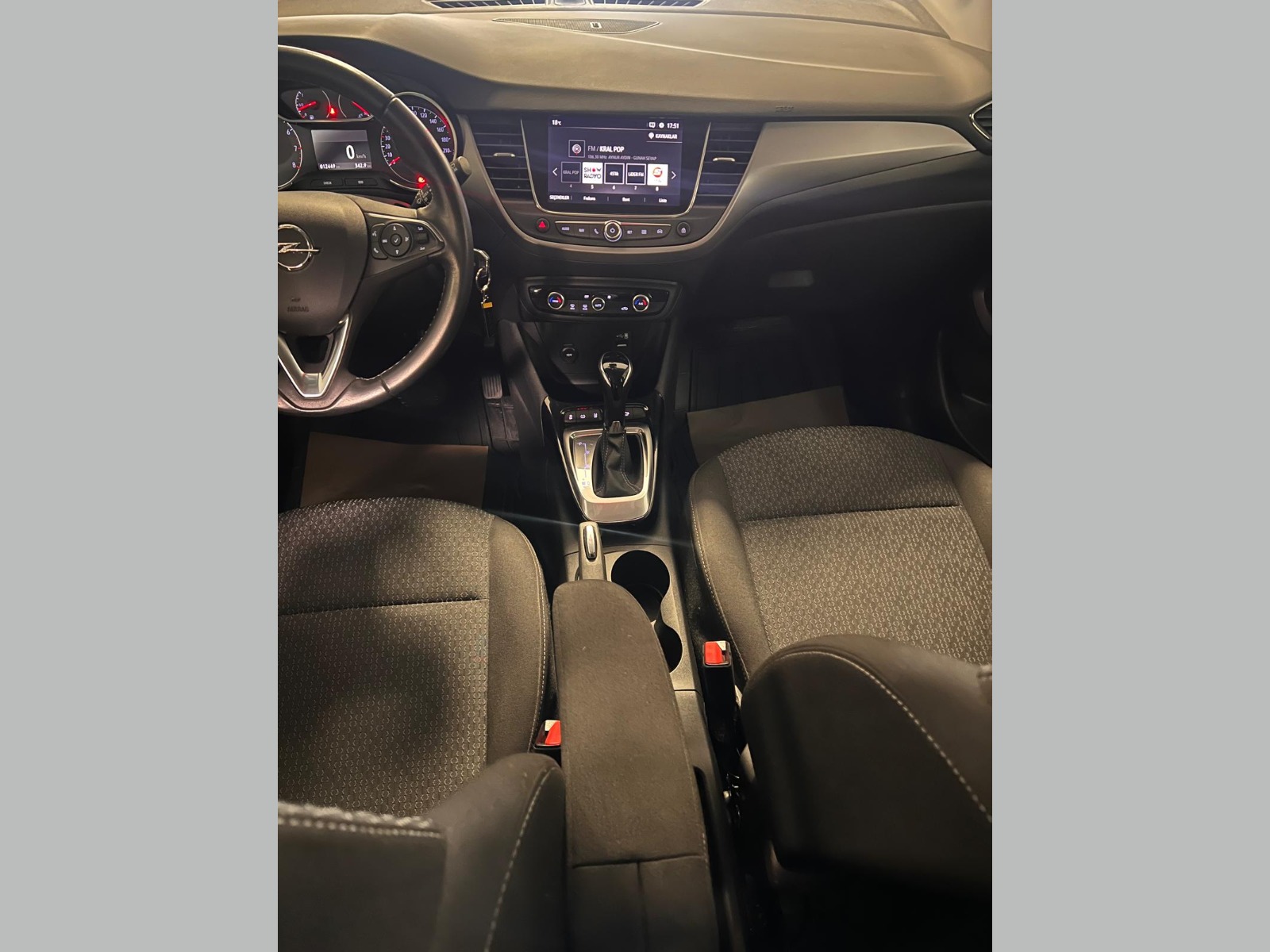 2024 Benzin Otomatik Opel Crossland Beyaz Ermat Motorlu Araçlar ve Tarım Ürünleri Sanayi Ticaret A.Ş.