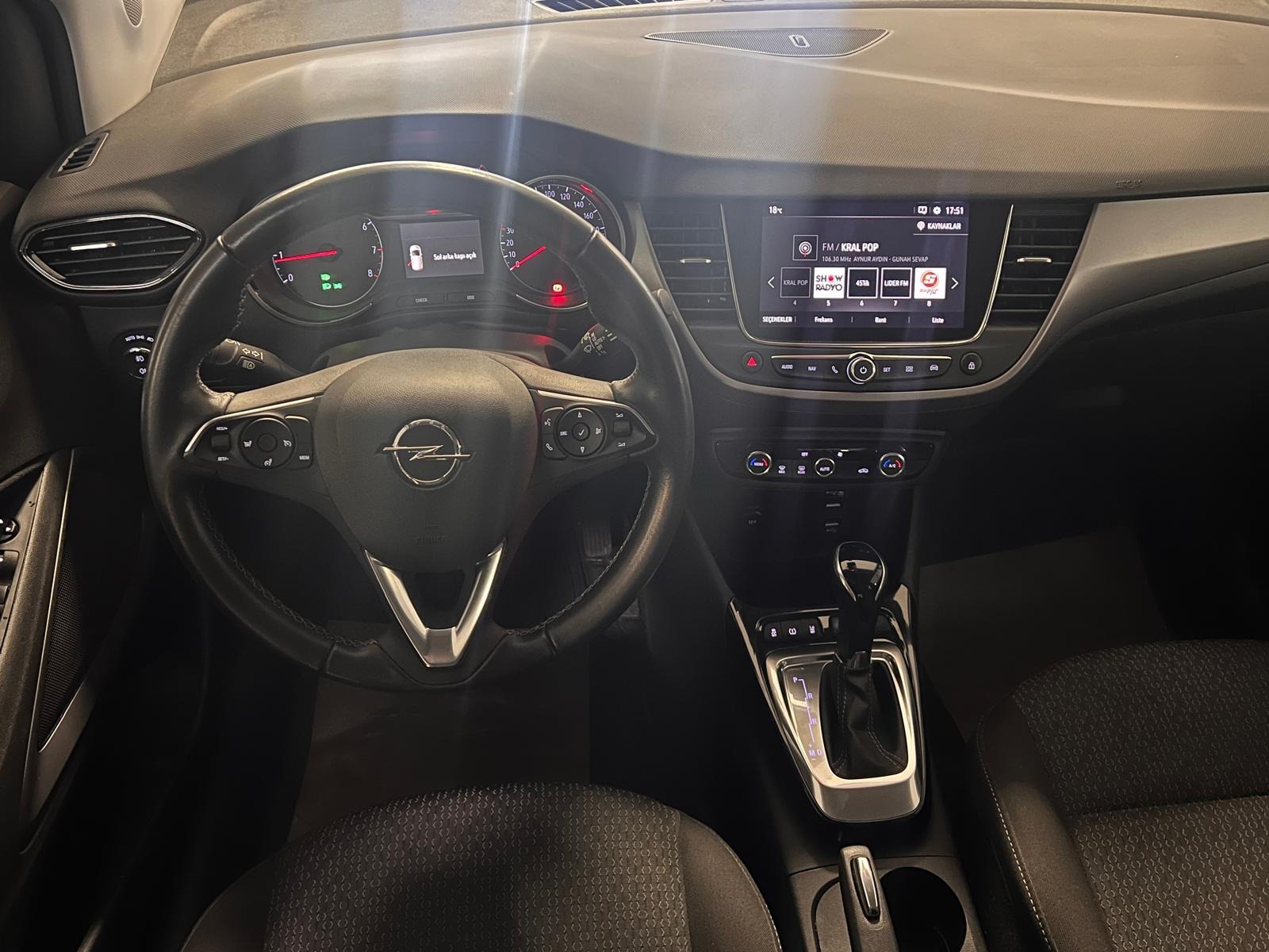 2024 Benzin Otomatik Opel Crossland Beyaz Ermat Motorlu Araçlar ve Tarım Ürünleri Sanayi Ticaret A.Ş.