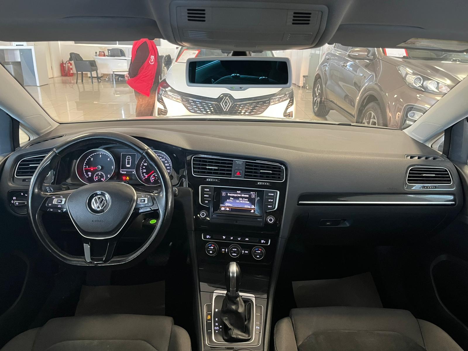 2015 Dizel Otomatik Volkswagen Golf Beyaz Ermat Motorlu Araçlar ve Tarım Ürünleri Sanayi Ticaret A.Ş.