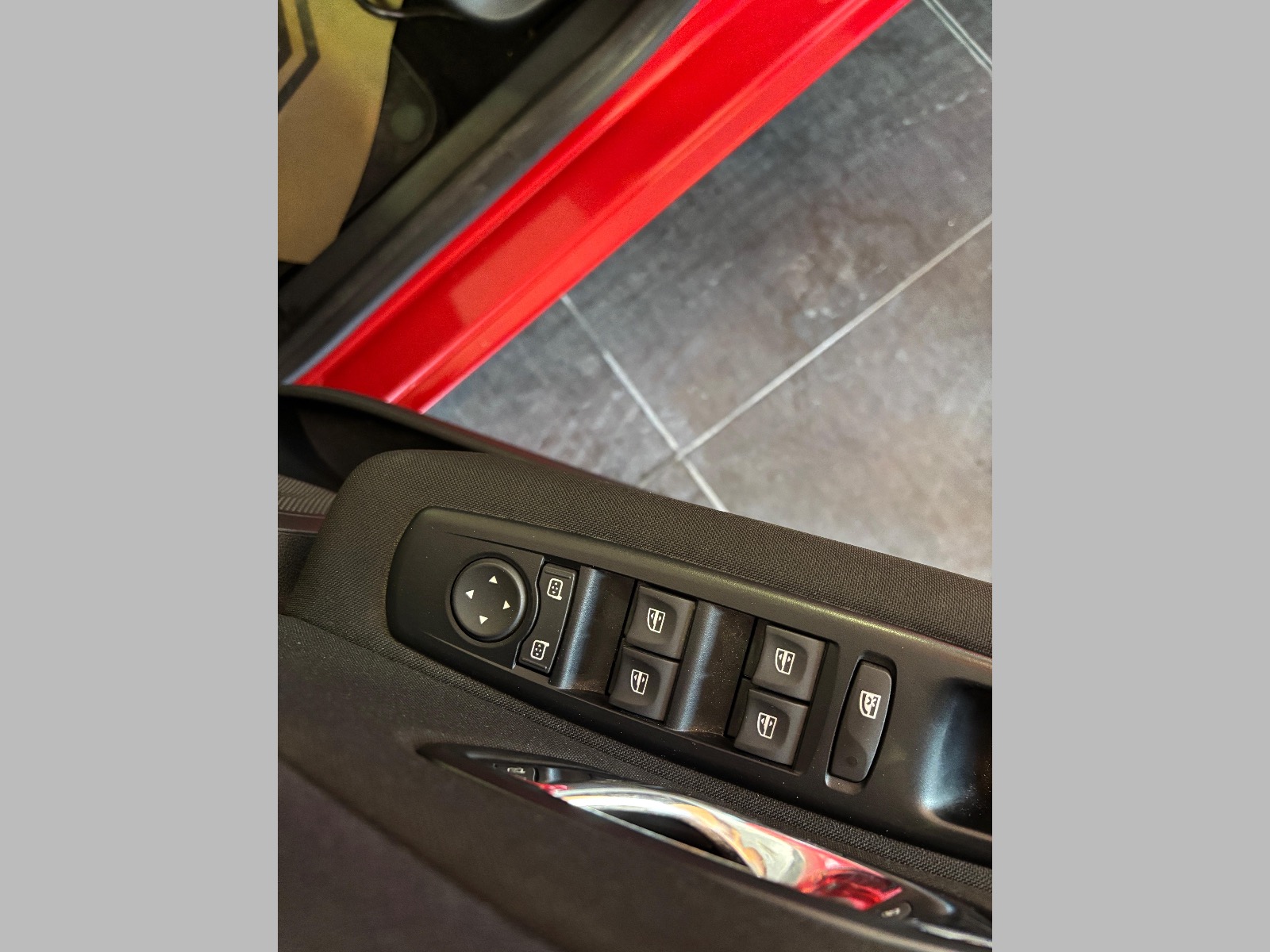 2015 Benzin Manuel Renault Megane Kırmızı Ermat Motorlu Araçlar ve Tarım Ürünleri Sanayi Ticaret A.Ş.