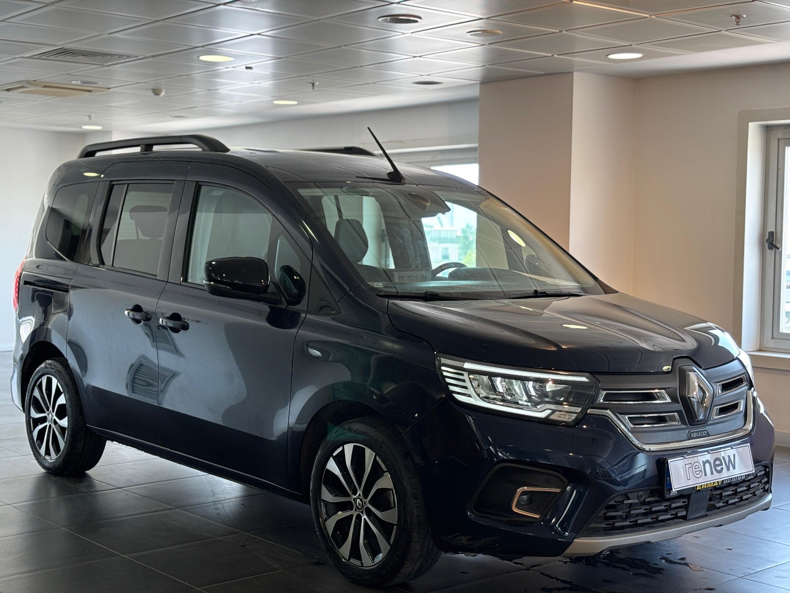 2023 Elektrik Otomatik Renault Kangoo Mavi Ermat Motorlu Araçlar ve Tarım Ürünleri Sanayi Ticaret A.Ş.