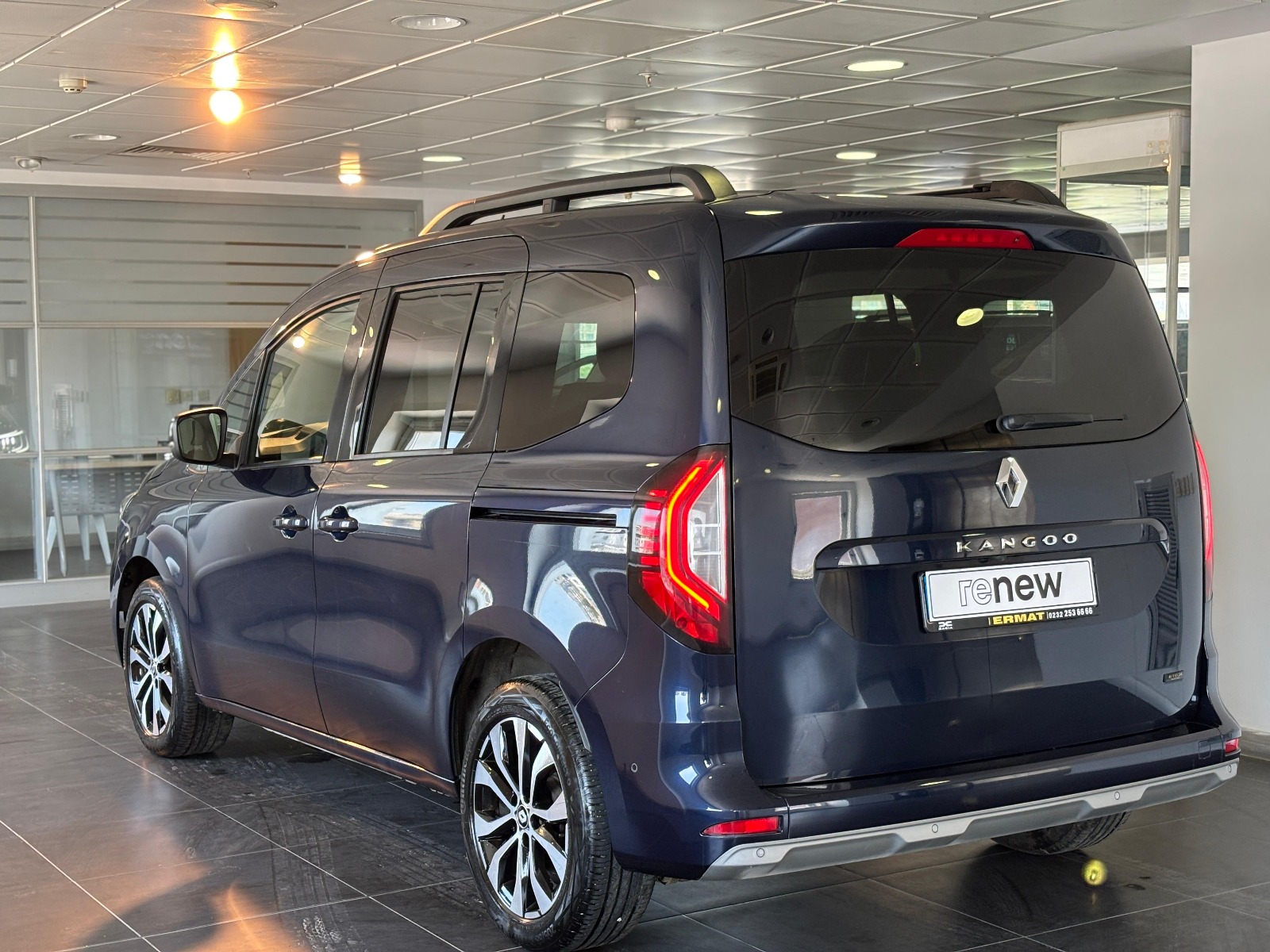 2023 Elektrik Otomatik Renault Kangoo Mavi Ermat Motorlu Araçlar ve Tarım Ürünleri Sanayi Ticaret A.Ş.