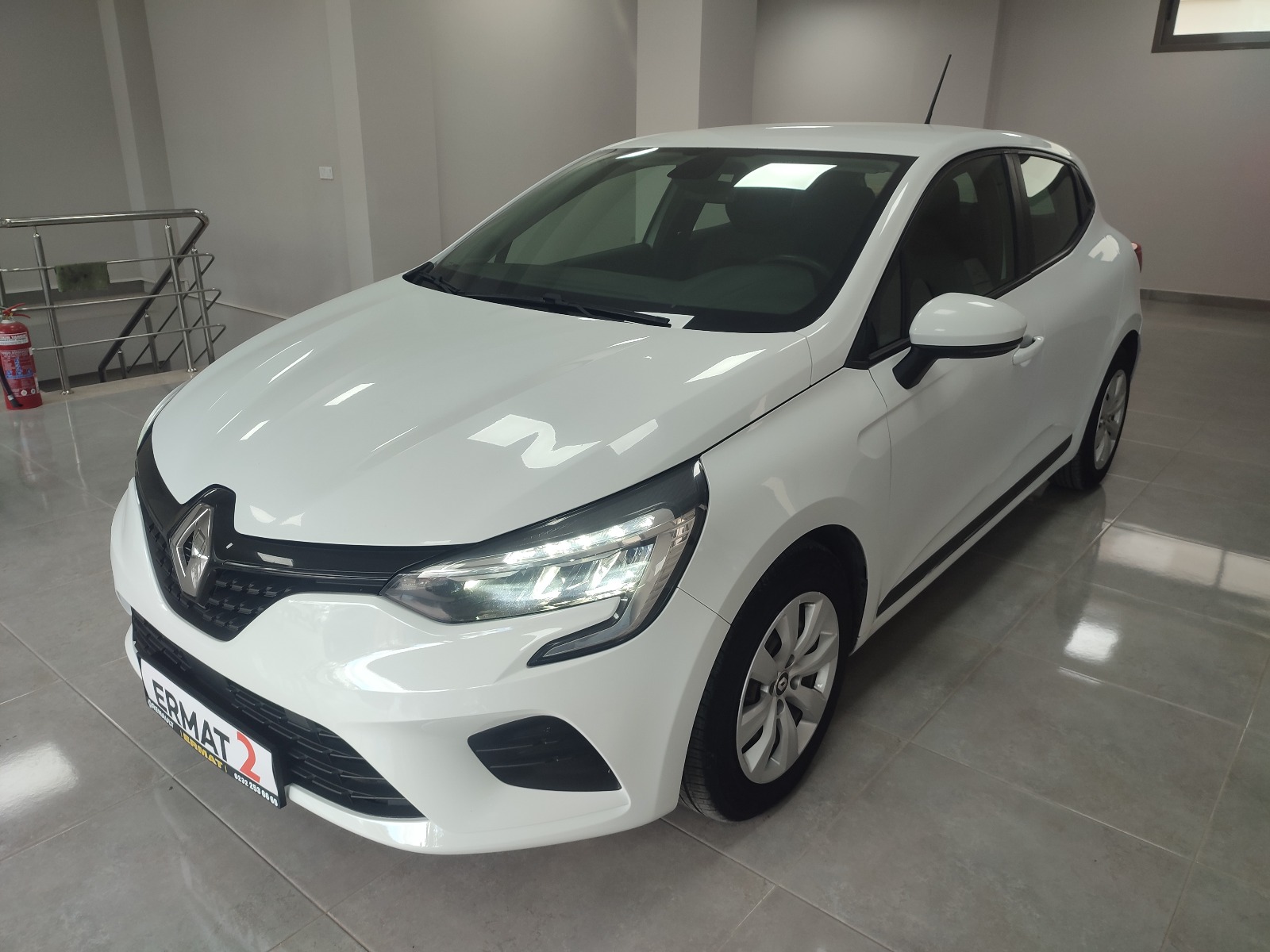 2020 Dizel Manuel Renault Clio Beyaz Ermat Motorlu Araçlar ve Tarım Ürünleri Sanayi Ticaret A.Ş.