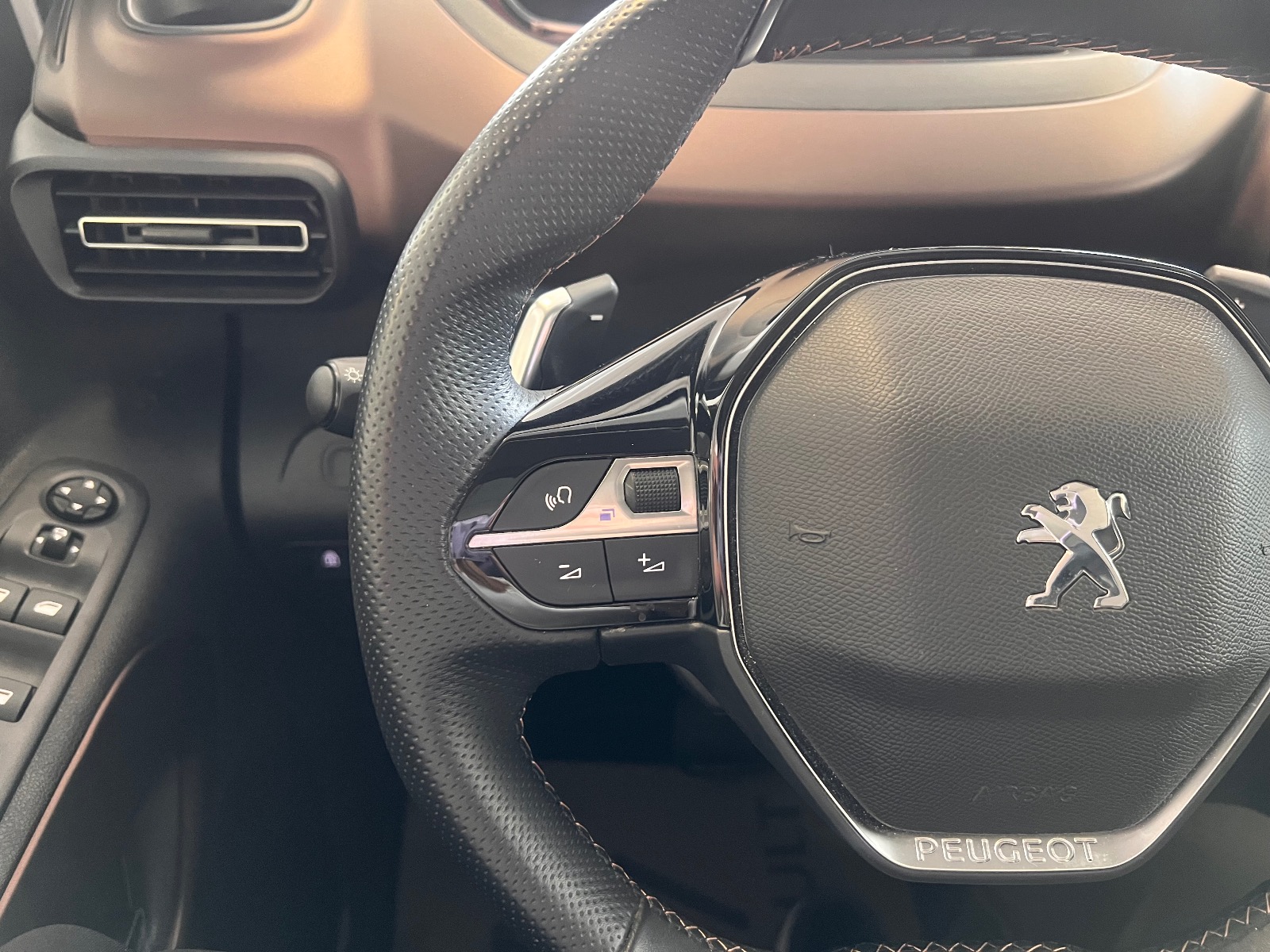 2023 Dizel Otomatik Peugeot Rifter Gri Ermat Motorlu Araçlar ve Tarım Ürünleri Sanayi Ticaret A.Ş.