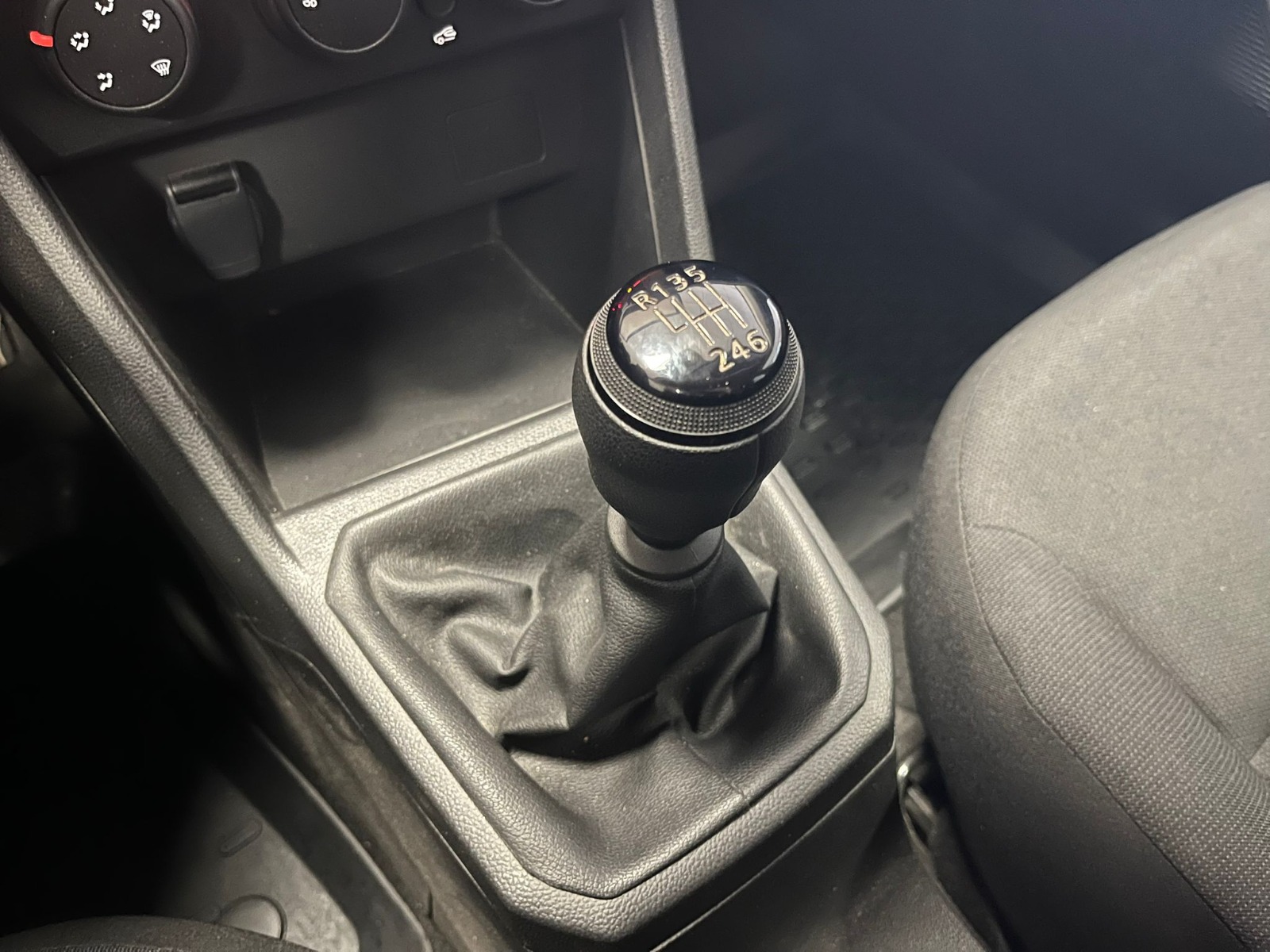 2022 Benzin + LPG Manuel Dacia Jogger Beyaz Ermat Motorlu Araçlar ve Tarım Ürünleri Sanayi Ticaret A.Ş.