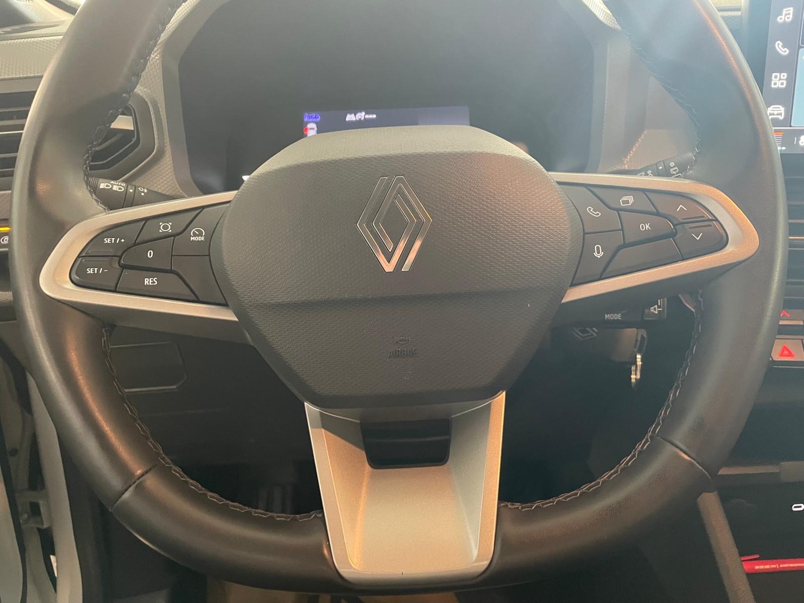 2024 MHEV Manuel Renault Duster Beyaz Ermat Motorlu Araçlar ve Tarım Ürünleri Sanayi Ticaret A.Ş.