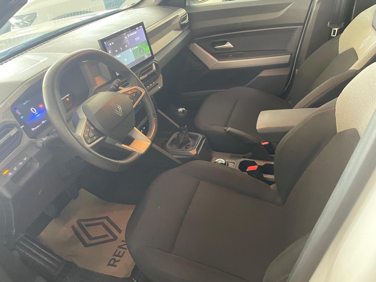 2024 MHEV Manuel Renault Duster Beyaz Ermat Motorlu Araçlar ve Tarım Ürünleri Sanayi Ticaret A.Ş.