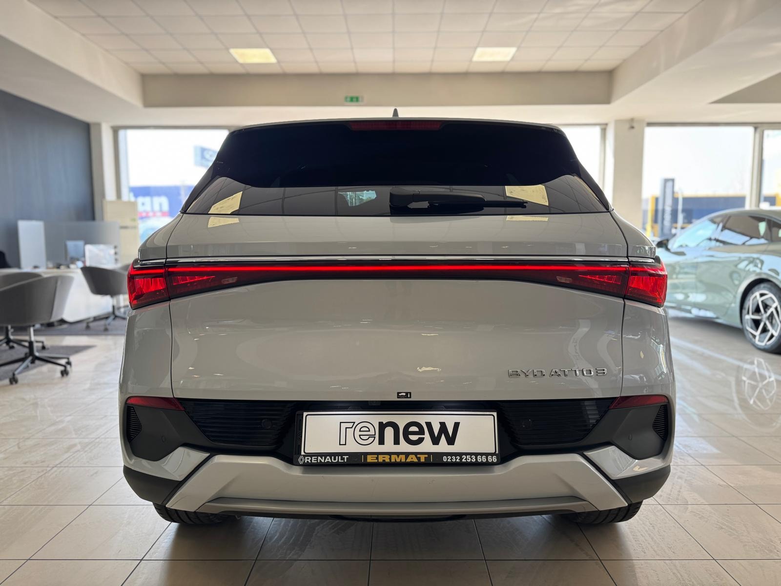 2024 Elektrik Otomatik BYD Atto 3 EV Beyaz Ermat Motorlu Araçlar ve Tarım Ürünleri Sanayi Ticaret A.Ş.