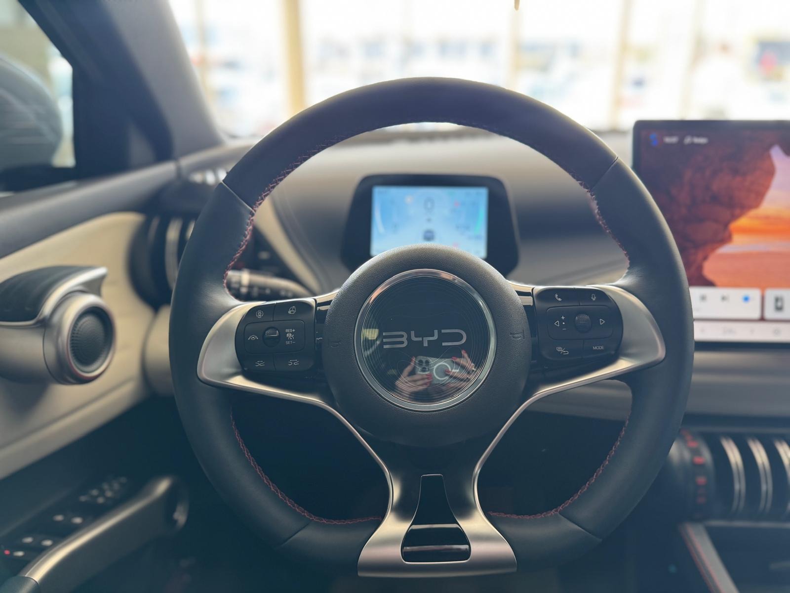 2024 Elektrik Otomatik BYD Atto 3 EV Beyaz Ermat Motorlu Araçlar ve Tarım Ürünleri Sanayi Ticaret A.Ş.