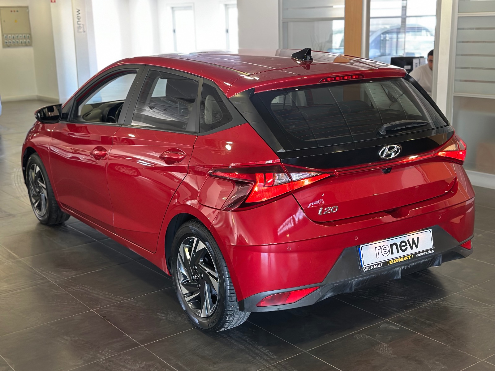 2021 Benzin Otomatik Hyundai i20 Kırmızı Ermat Motorlu Araçlar ve Tarım Ürünleri Sanayi Ticaret A.Ş.