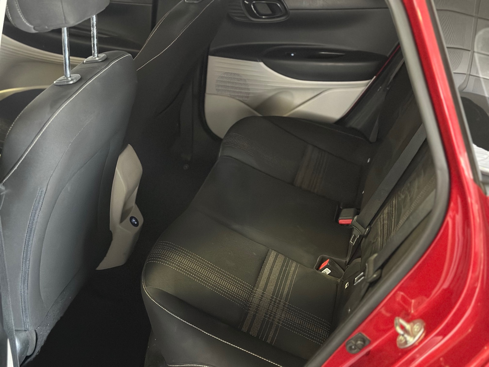 2021 Benzin Otomatik Hyundai i20 Kırmızı Ermat Motorlu Araçlar ve Tarım Ürünleri Sanayi Ticaret A.Ş.