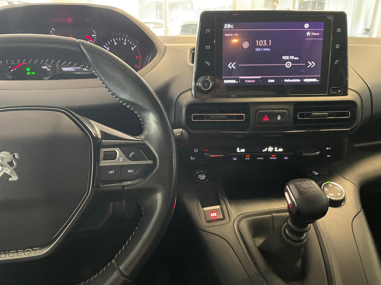 2023 Dizel Manuel Peugeot Rifter Gri Ermat Motorlu Araçlar ve Tarım Ürünleri Sanayi Ticaret A.Ş.