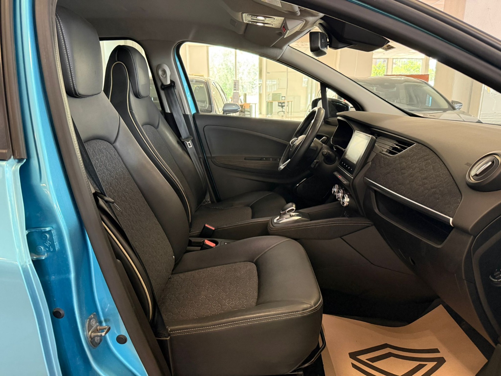 2022 Elektrik Otomatik Renault ZOE Mavi Ermat Motorlu Araçlar ve Tarım Ürünleri Sanayi Ticaret A.Ş.