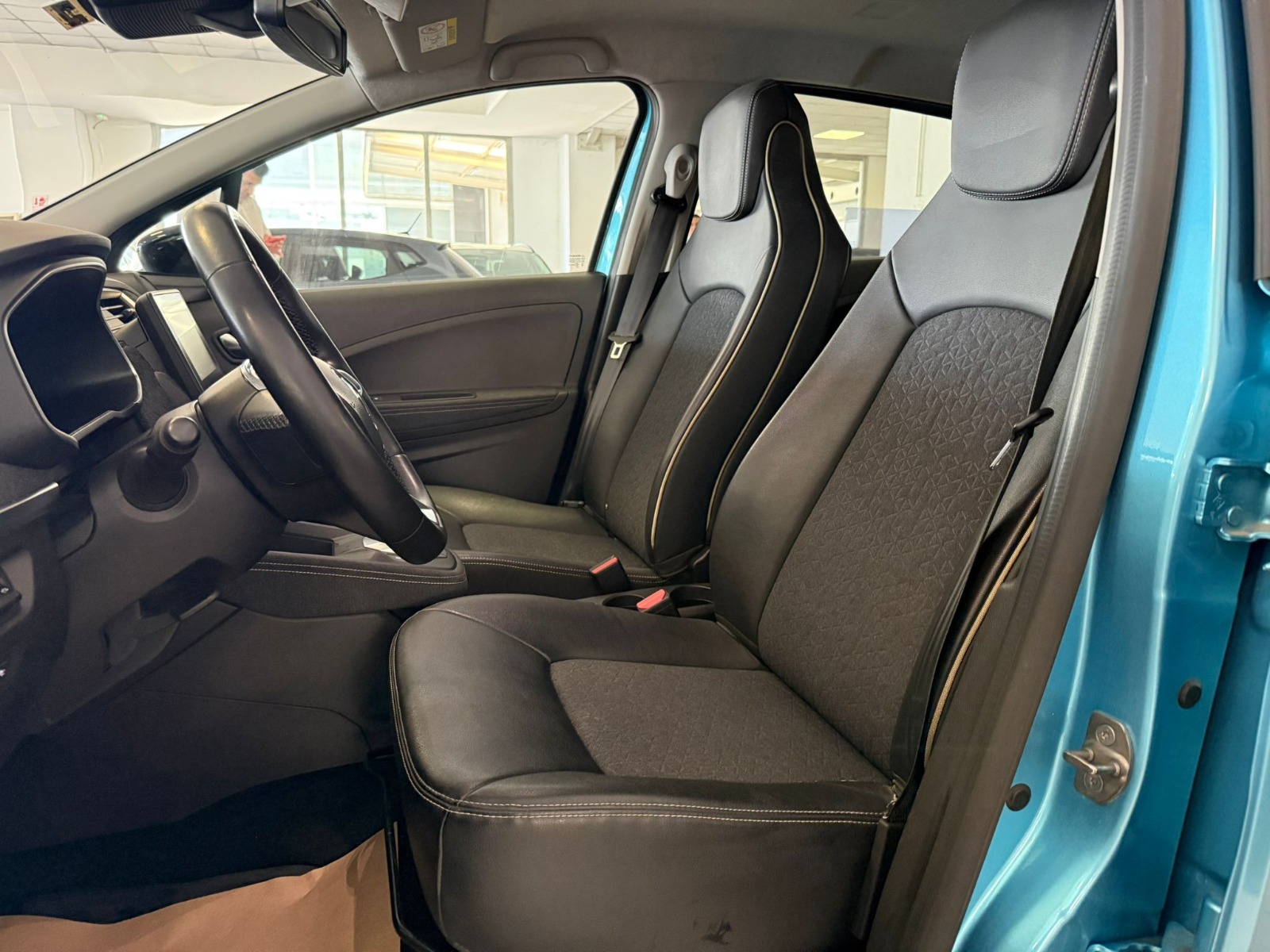 2022 Elektrik Otomatik Renault ZOE Mavi Ermat Motorlu Araçlar ve Tarım Ürünleri Sanayi Ticaret A.Ş.