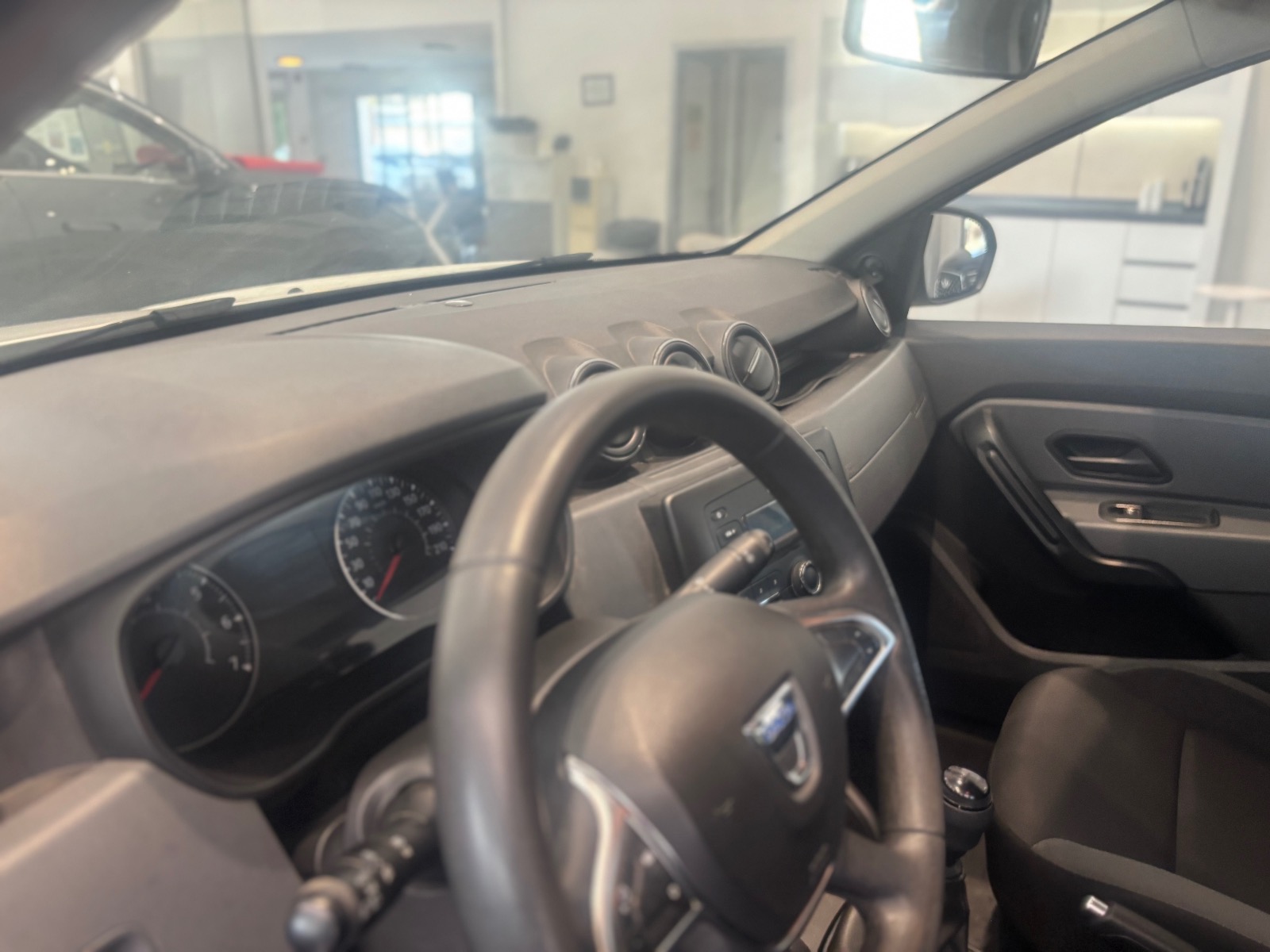 2019 Benzin Manuel Dacia Duster Beyaz Ermat Motorlu Araçlar ve Tarım Ürünleri Sanayi Ticaret A.Ş.