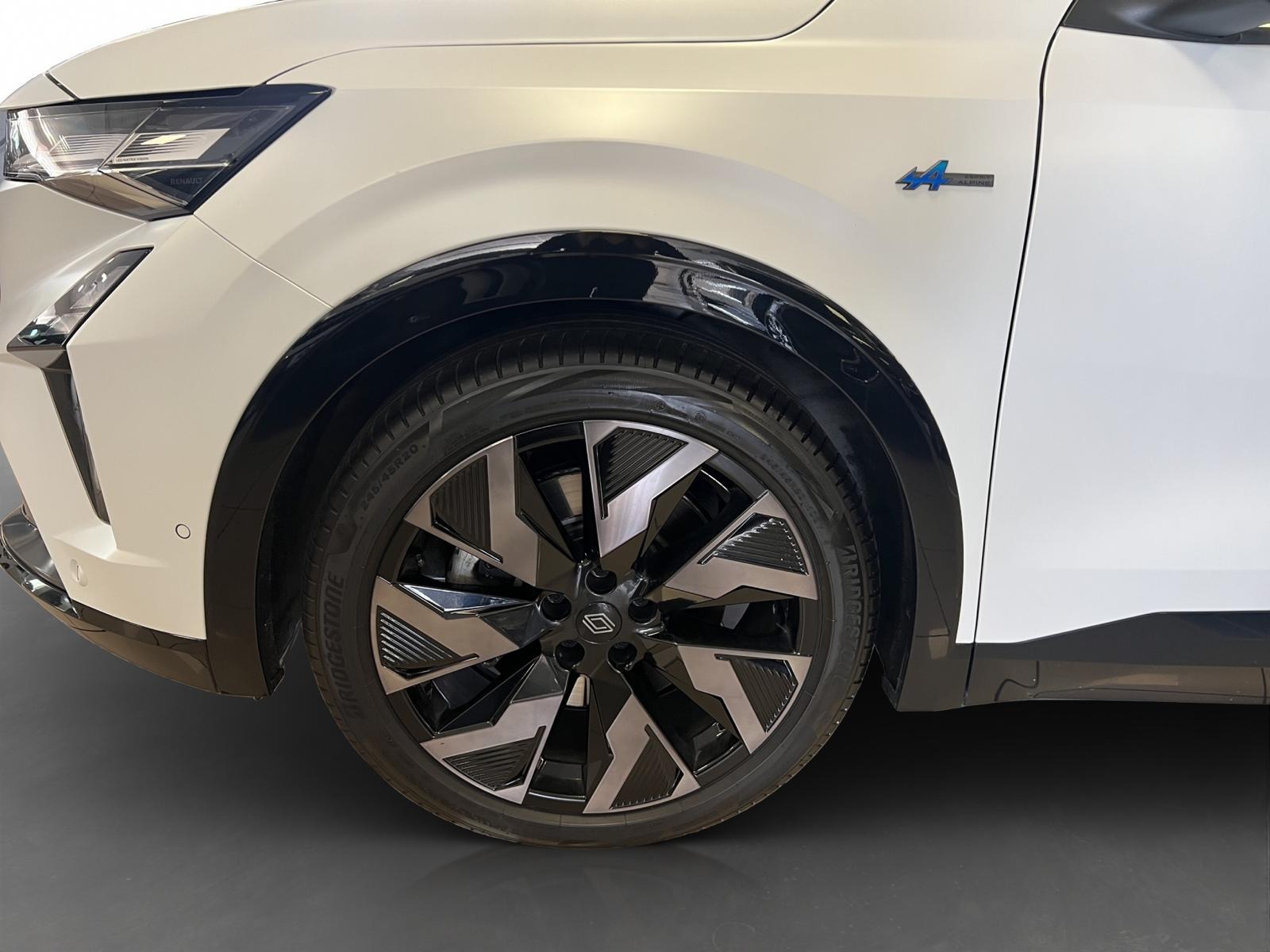 2024 Benzin Otomatik Renault Rafale Beyaz Ermat Motorlu Araçlar ve Tarım Ürünleri Sanayi Ticaret A.Ş.