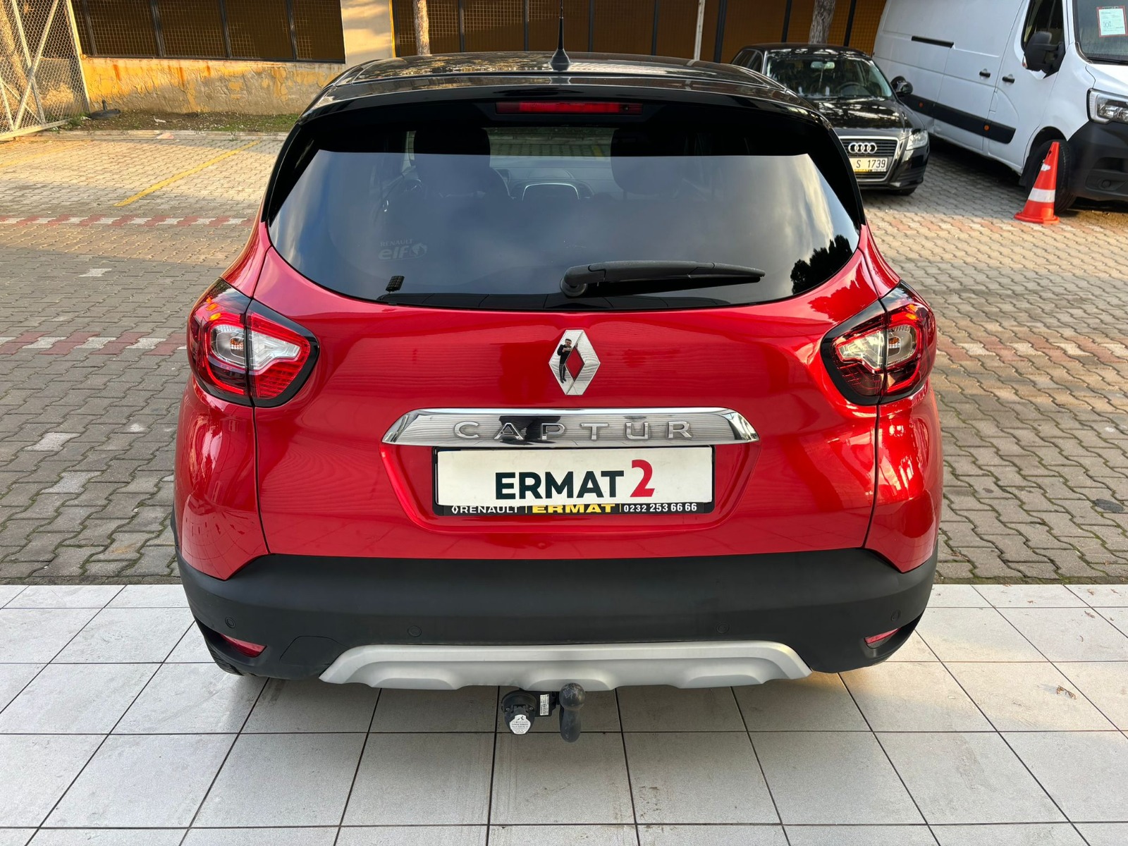 2019 Dizel Otomatik Renault Captur Kırmızı Ermat Motorlu Araçlar ve Tarım Ürünleri Sanayi Ticaret A.Ş.