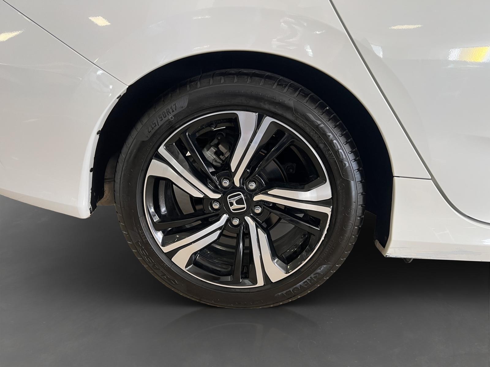2019 Benzin + LPG Otomatik Honda Civic Beyaz Ermat Motorlu Araçlar ve Tarım Ürünleri Sanayi Ticaret A.Ş.