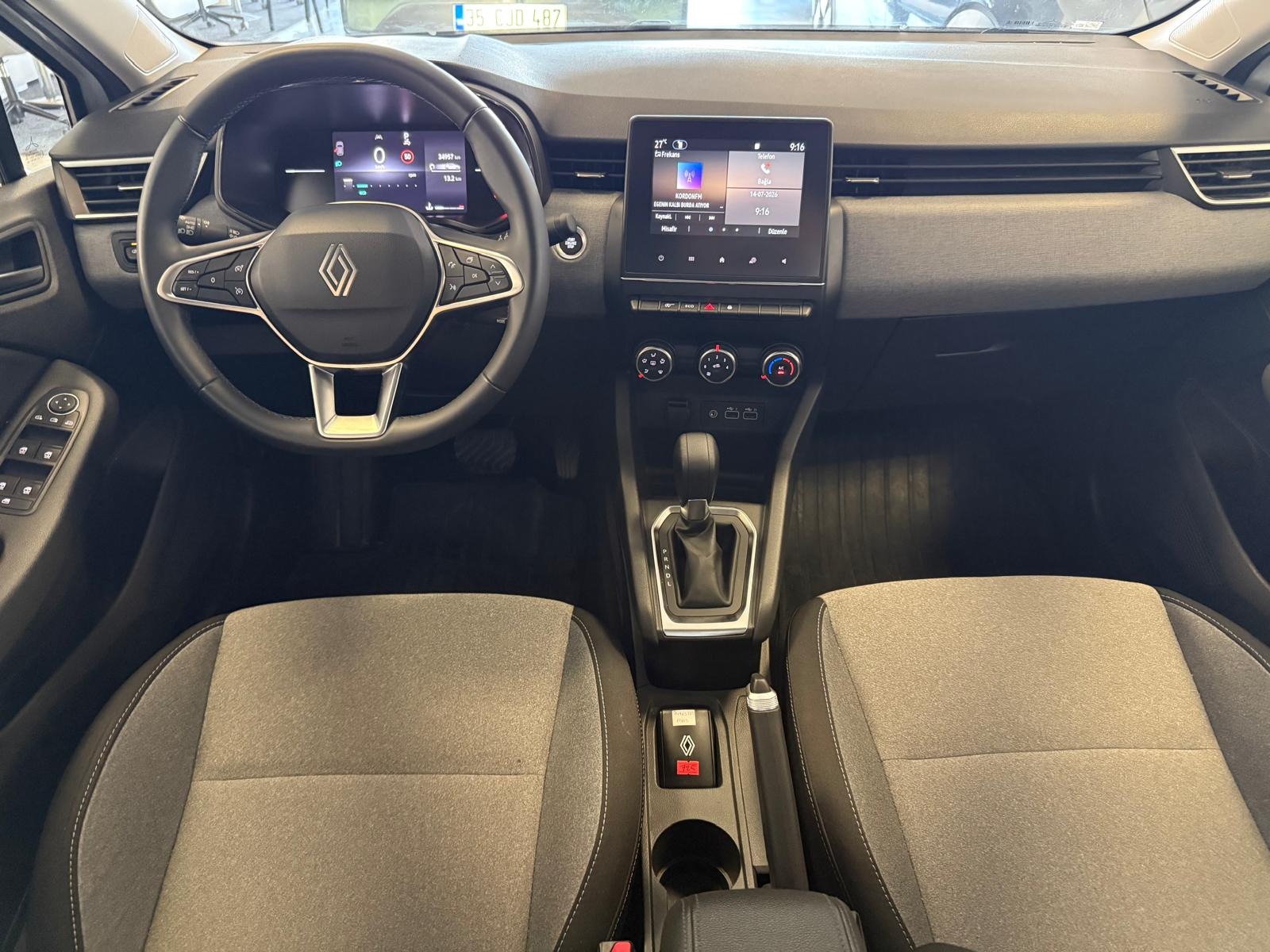2025 Benzin Otomatik Renault Clio Beyaz Ermat Motorlu Araçlar ve Tarım Ürünleri Sanayi Ticaret A.Ş.