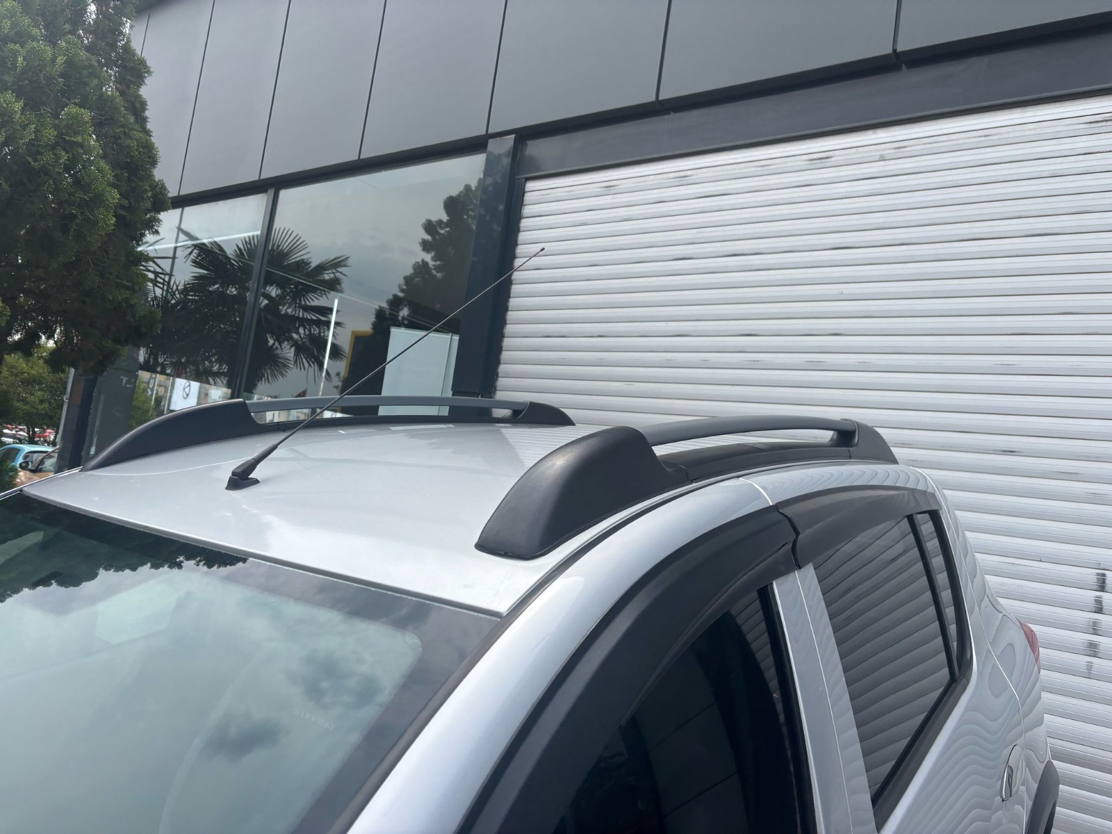 2017 Dizel Otomatik Dacia Sandero Gri Ermat Motorlu Araçlar ve Tarım Ürünleri Sanayi Ticaret A.Ş.