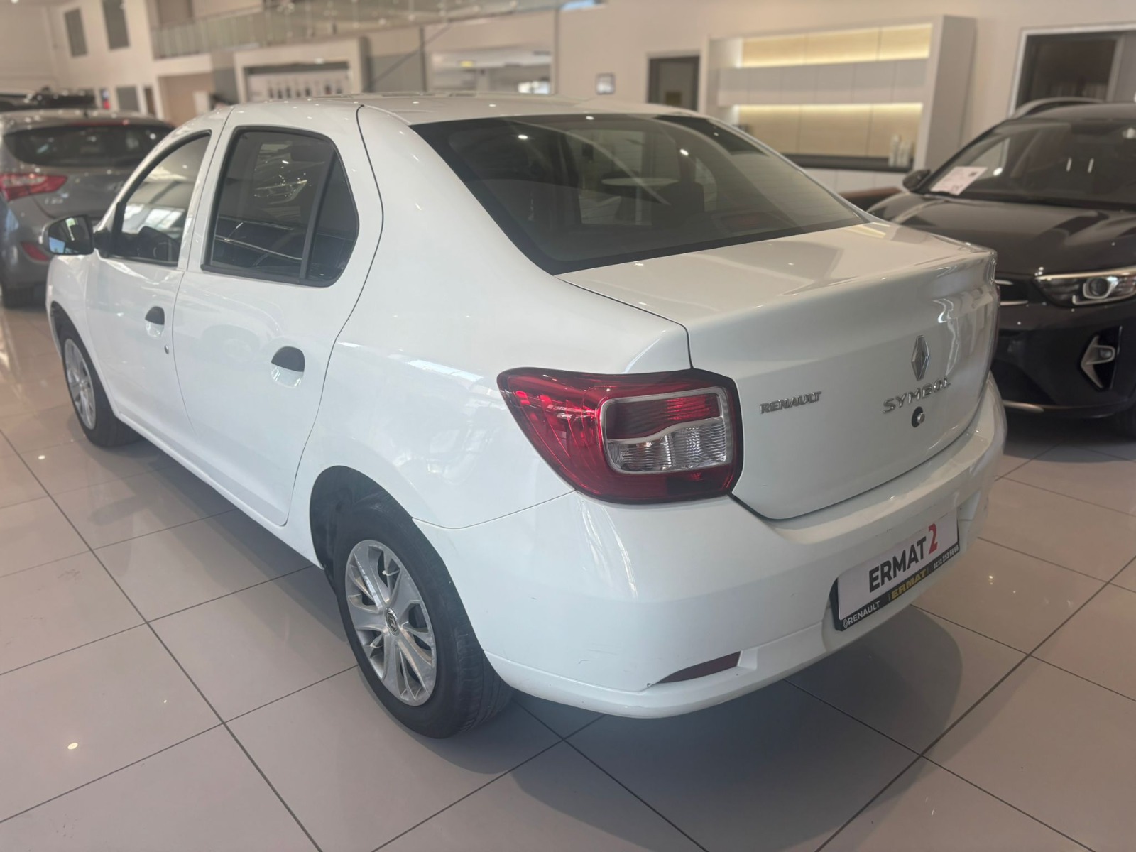 2015 Dizel Manuel Renault Symbol Beyaz Ermat Motorlu Araçlar ve Tarım Ürünleri Sanayi Ticaret A.Ş.