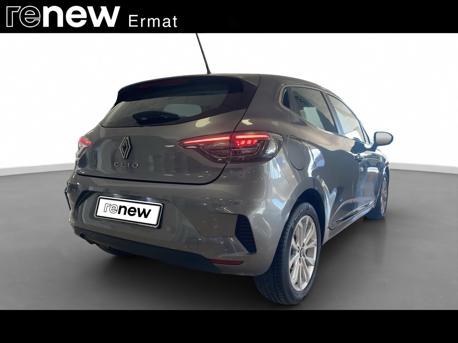 2024 Benzin Otomatik Renault Clio Gri Ermat Motorlu Araçlar ve Tarım Ürünleri Sanayi Ticaret A.Ş.