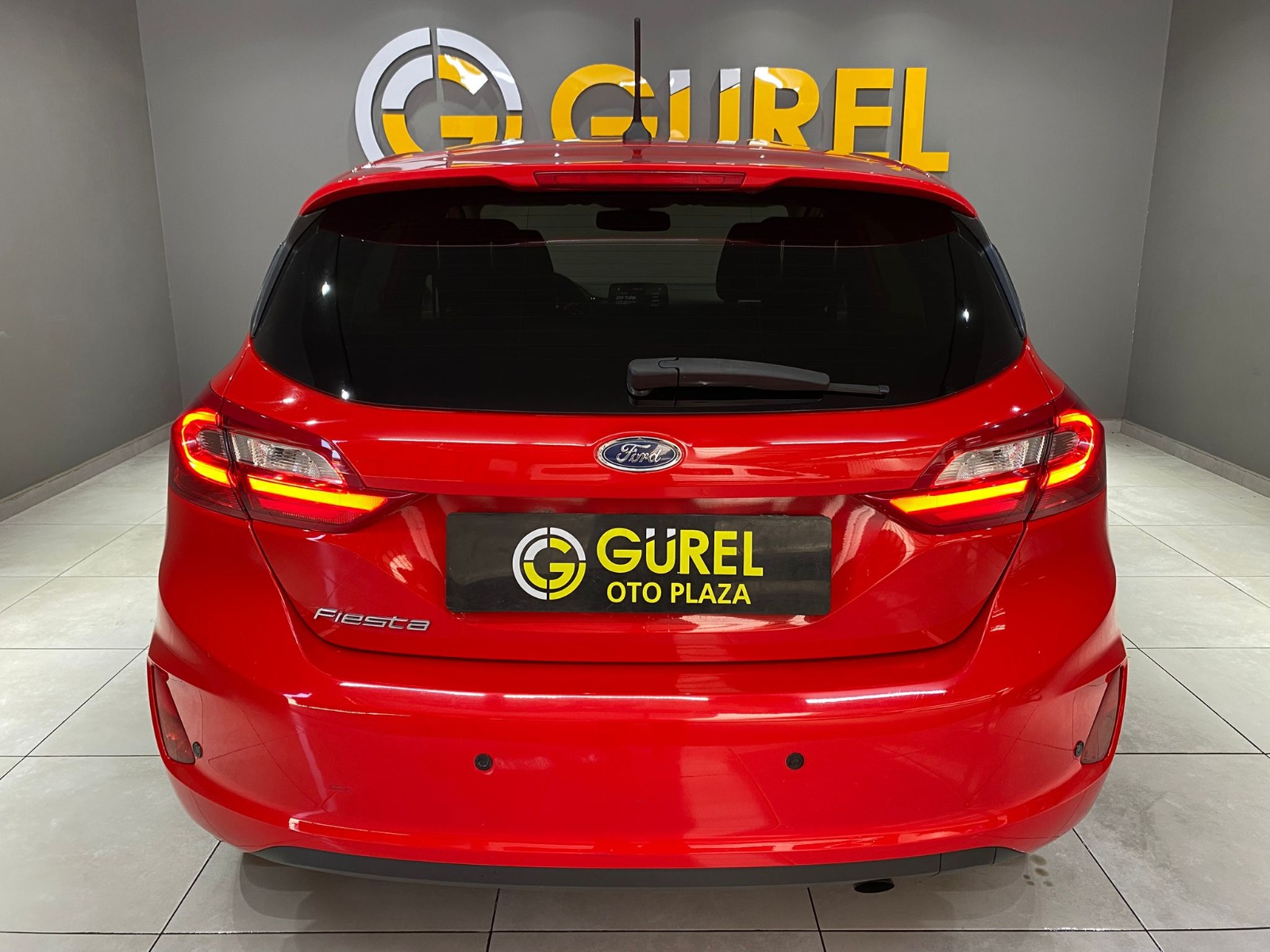 2017 Dizel Manuel Ford Fiesta Kırmızı Gürel Tasarım Aksesuar Otomotiv San. Tic. Ltd. Şti.