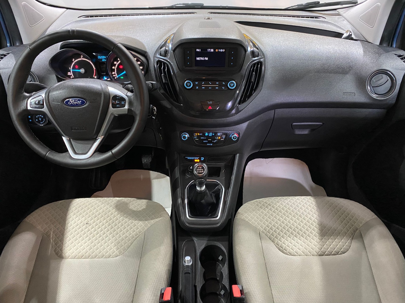 2021 Dizel Manuel Ford Tourneo Courier Mavi Gürel Tasarım Aksesuar Otomotiv San. Tic. Ltd. Şti.